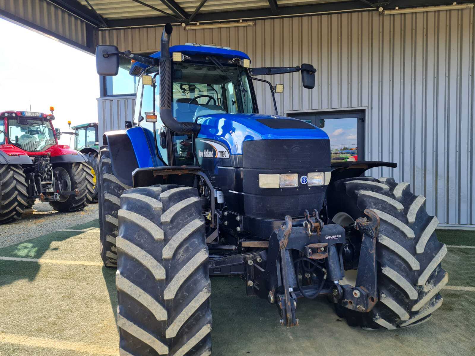 NEW HOLLAND TM 190