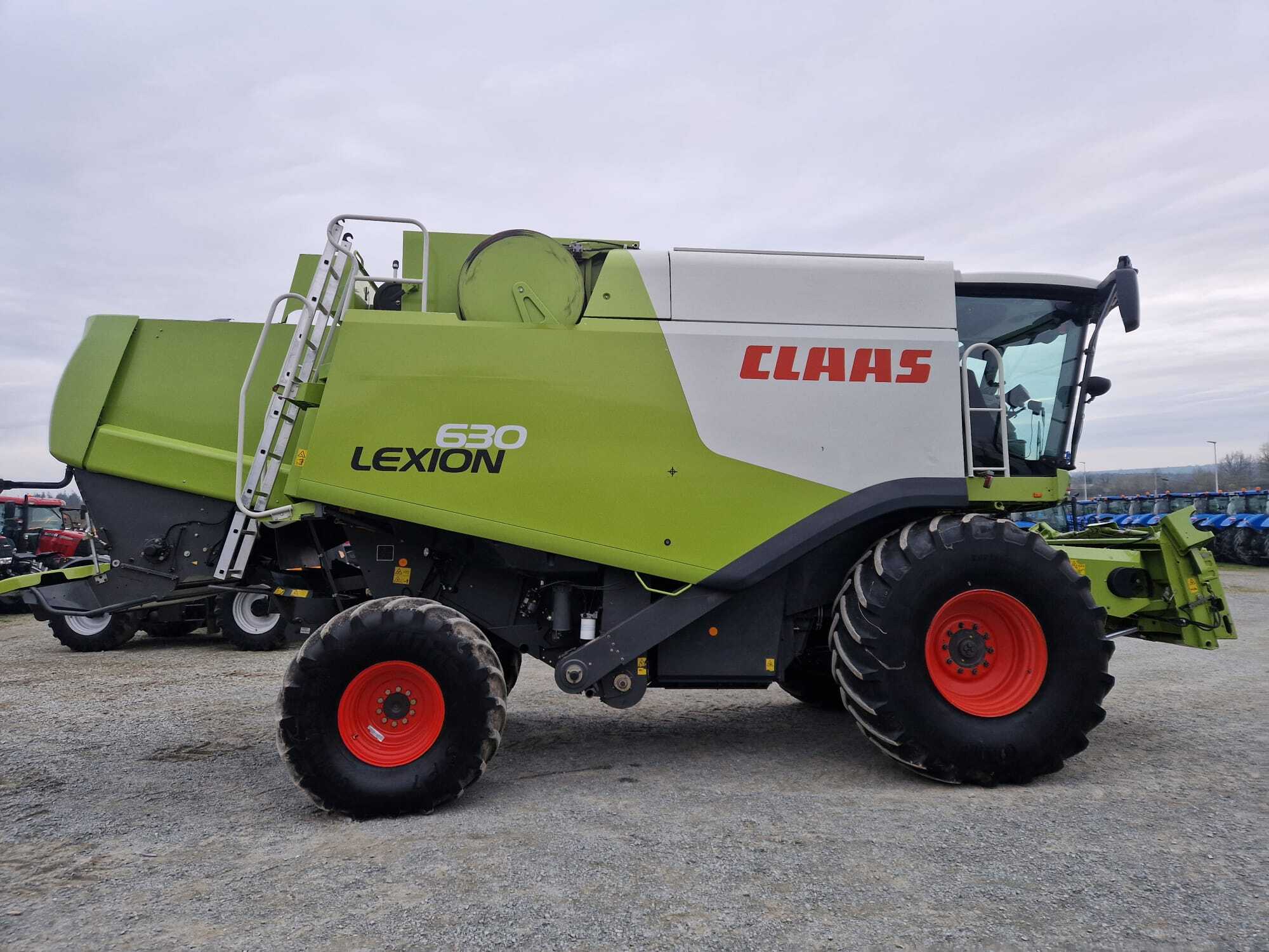 CLAAS LEXION 630 MONTANA