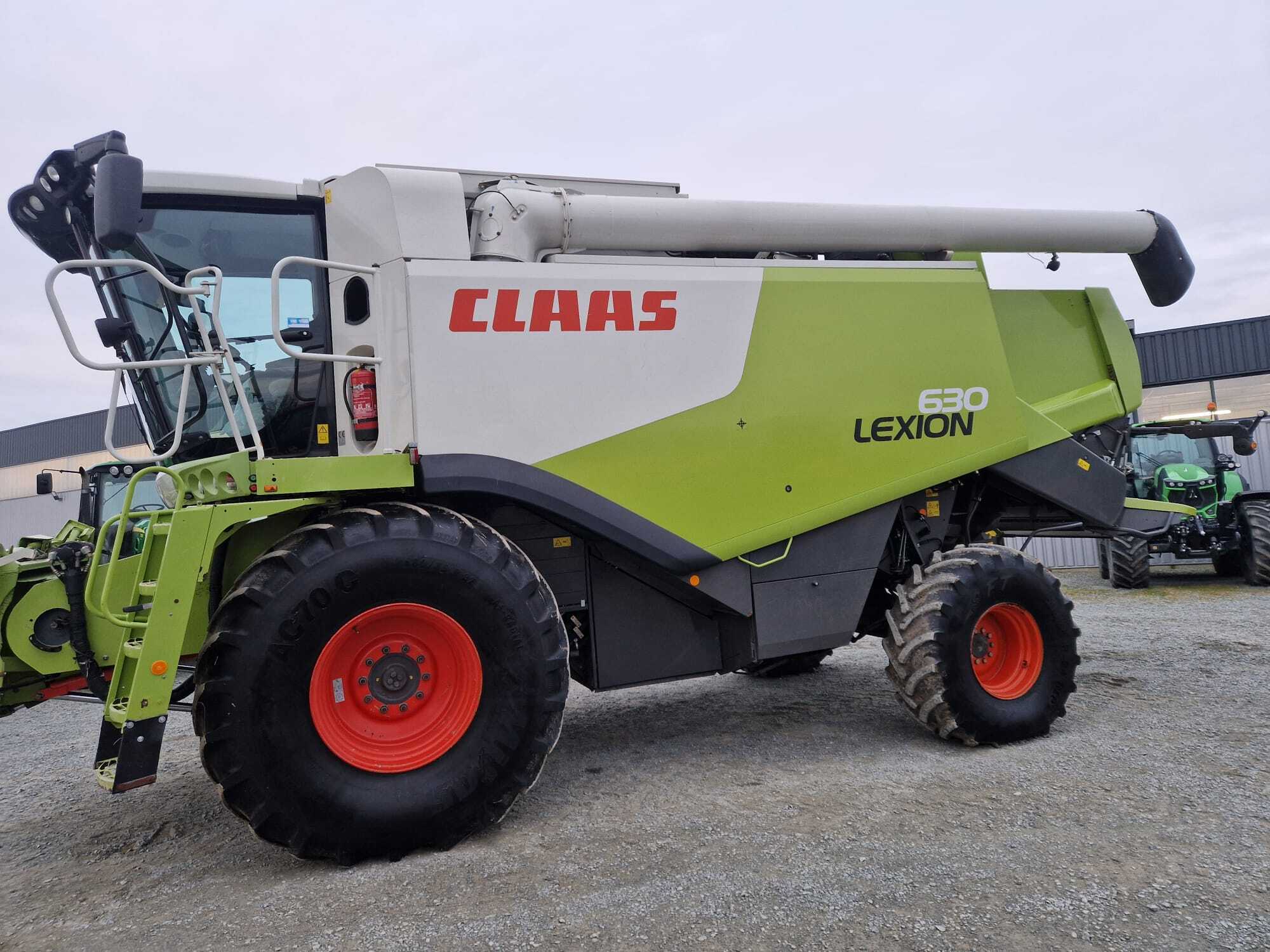 CLAAS LEXION 630 MONTANA