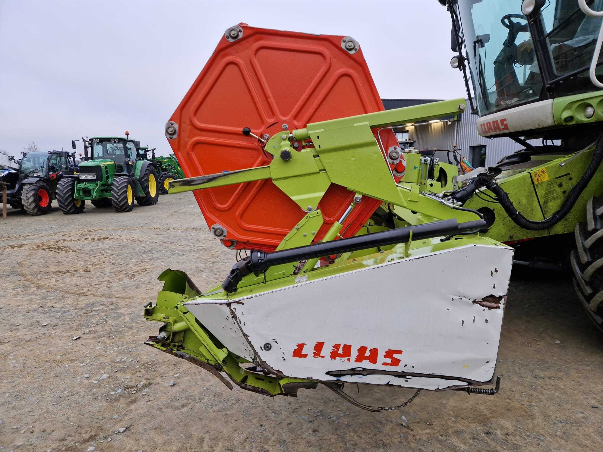 CLAAS LEXION 630 MONTANA