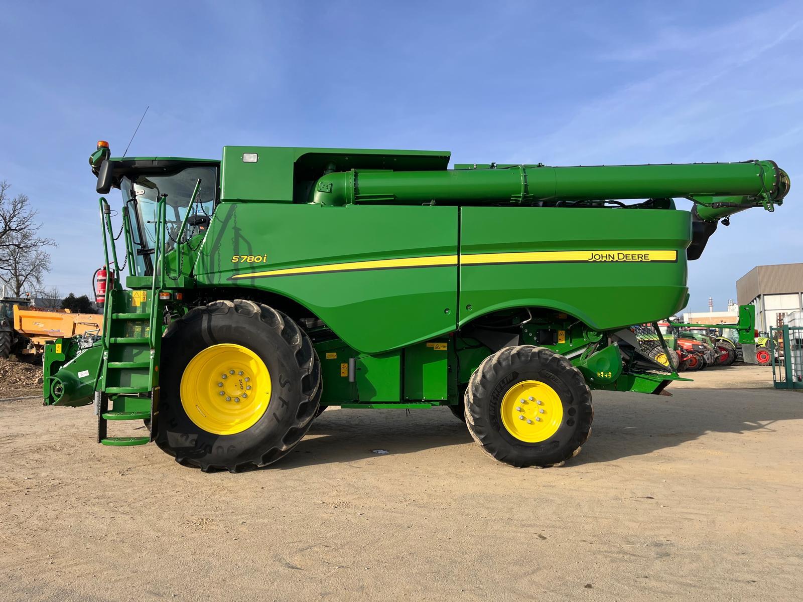 JOHN DEERE S780I