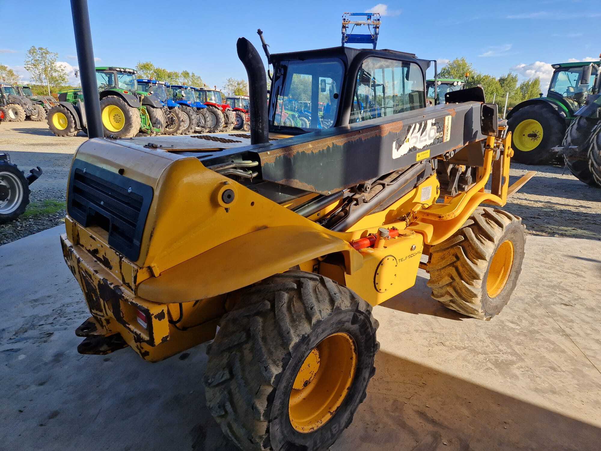 JCB 520.50