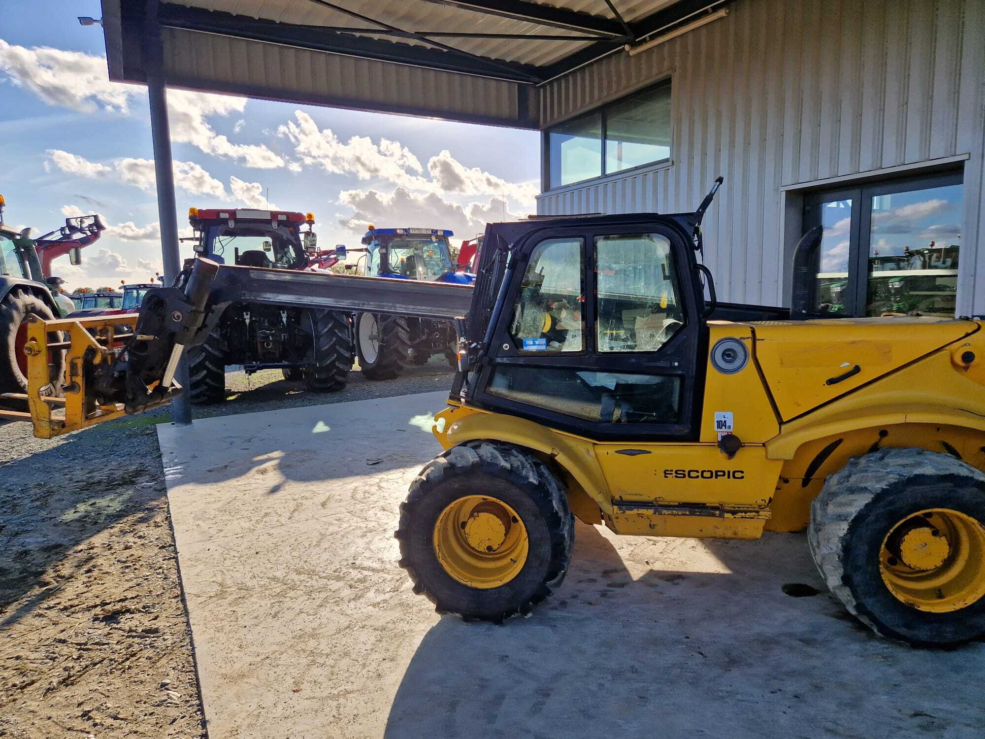 JCB 520.50