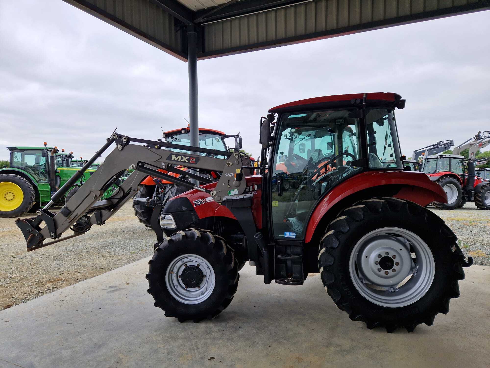 CASE IH FARMALL 75C