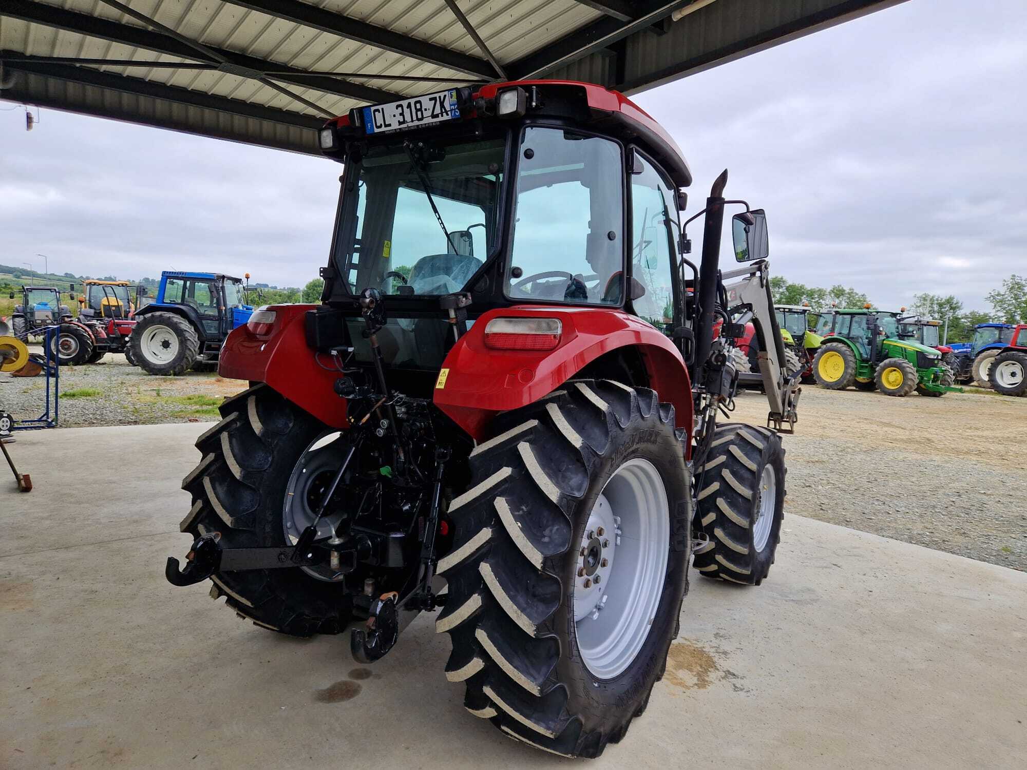 CASE IH FARMALL 75C