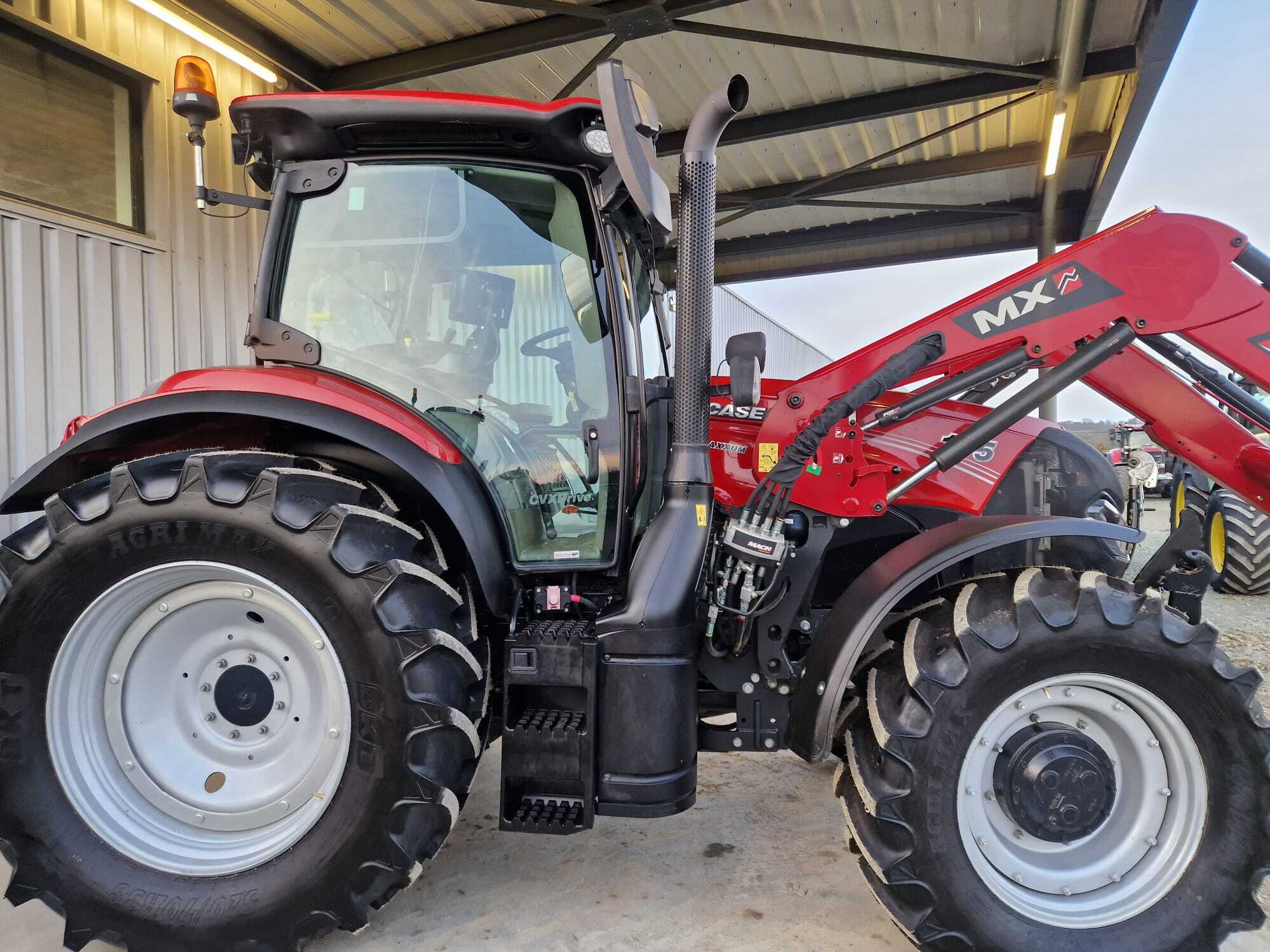 CASE IH MAXXUM 135 CVX