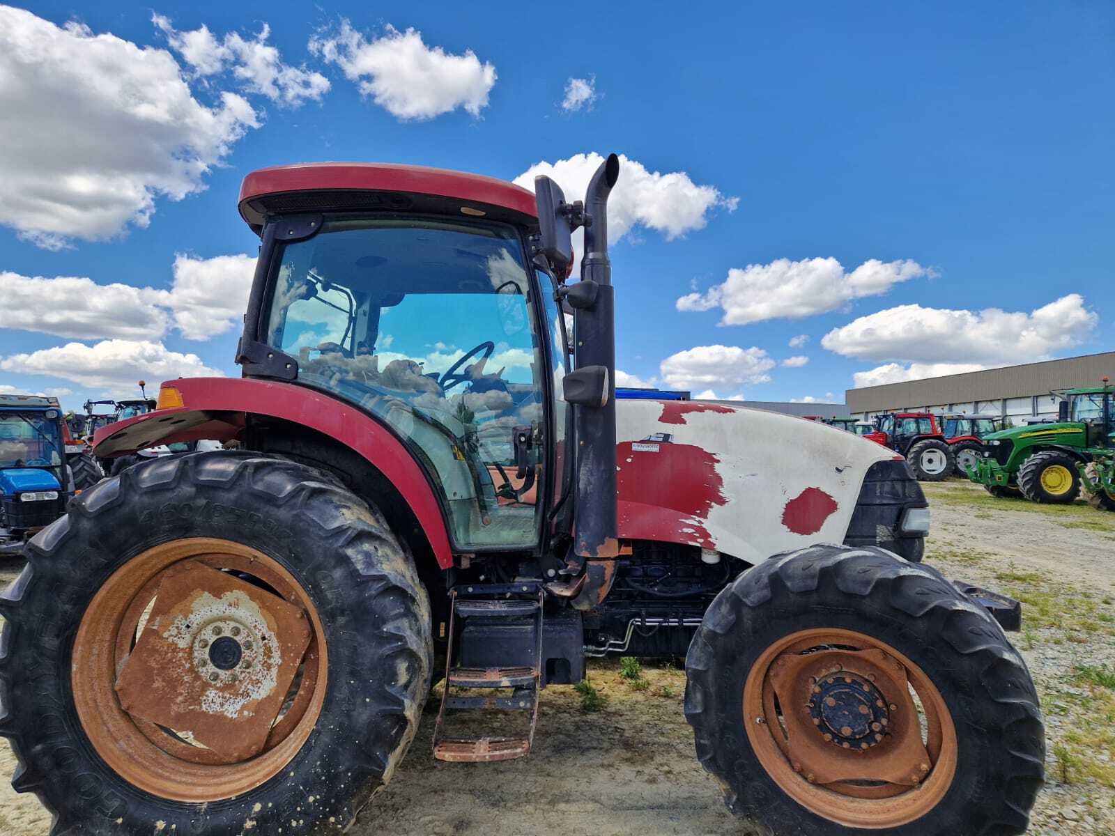 CASE IH MXU 115