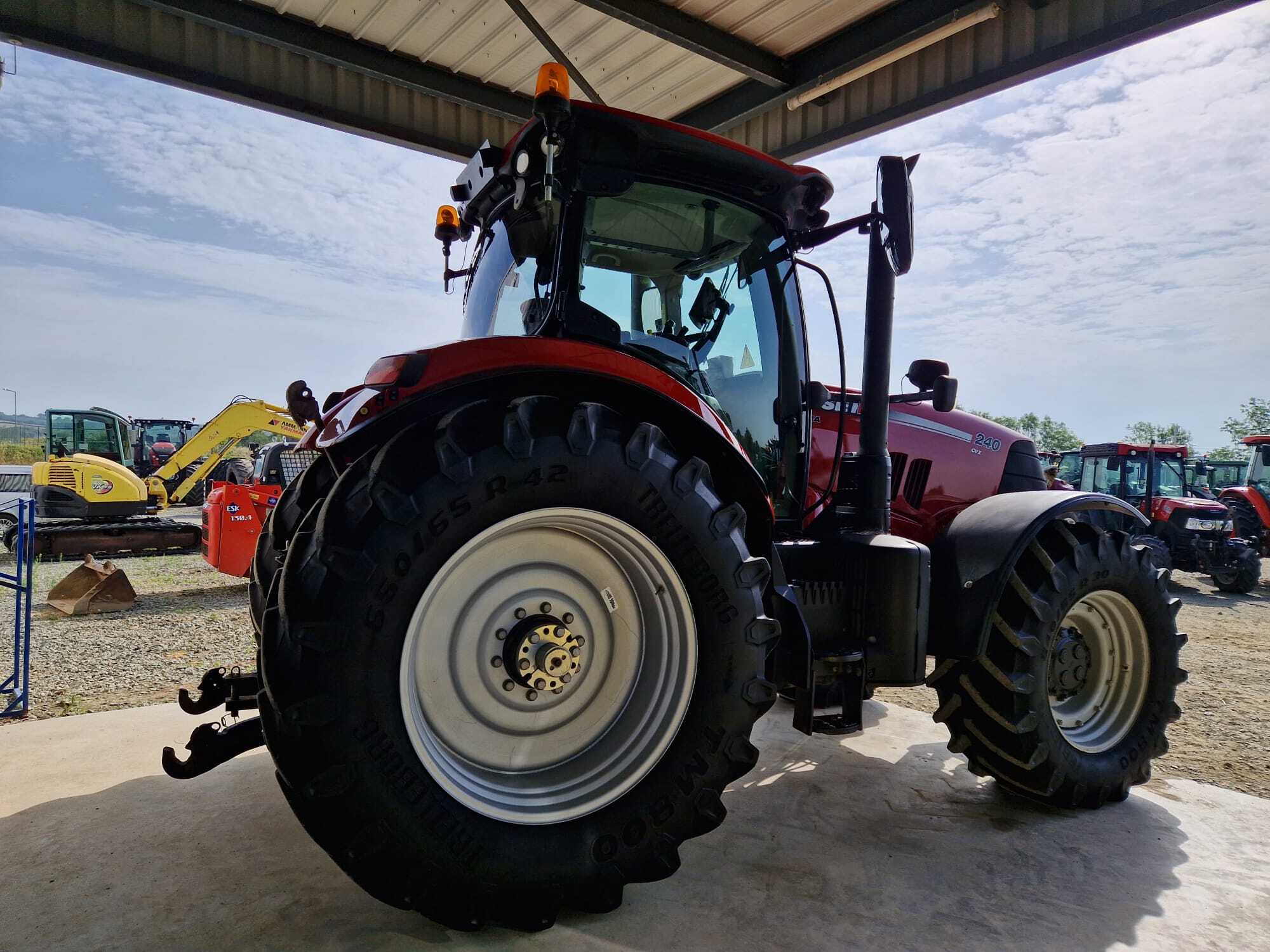 CASE IH PUMA 240 CVX