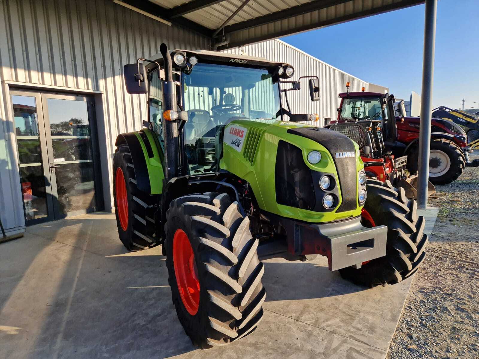 CLAAS ARION 420