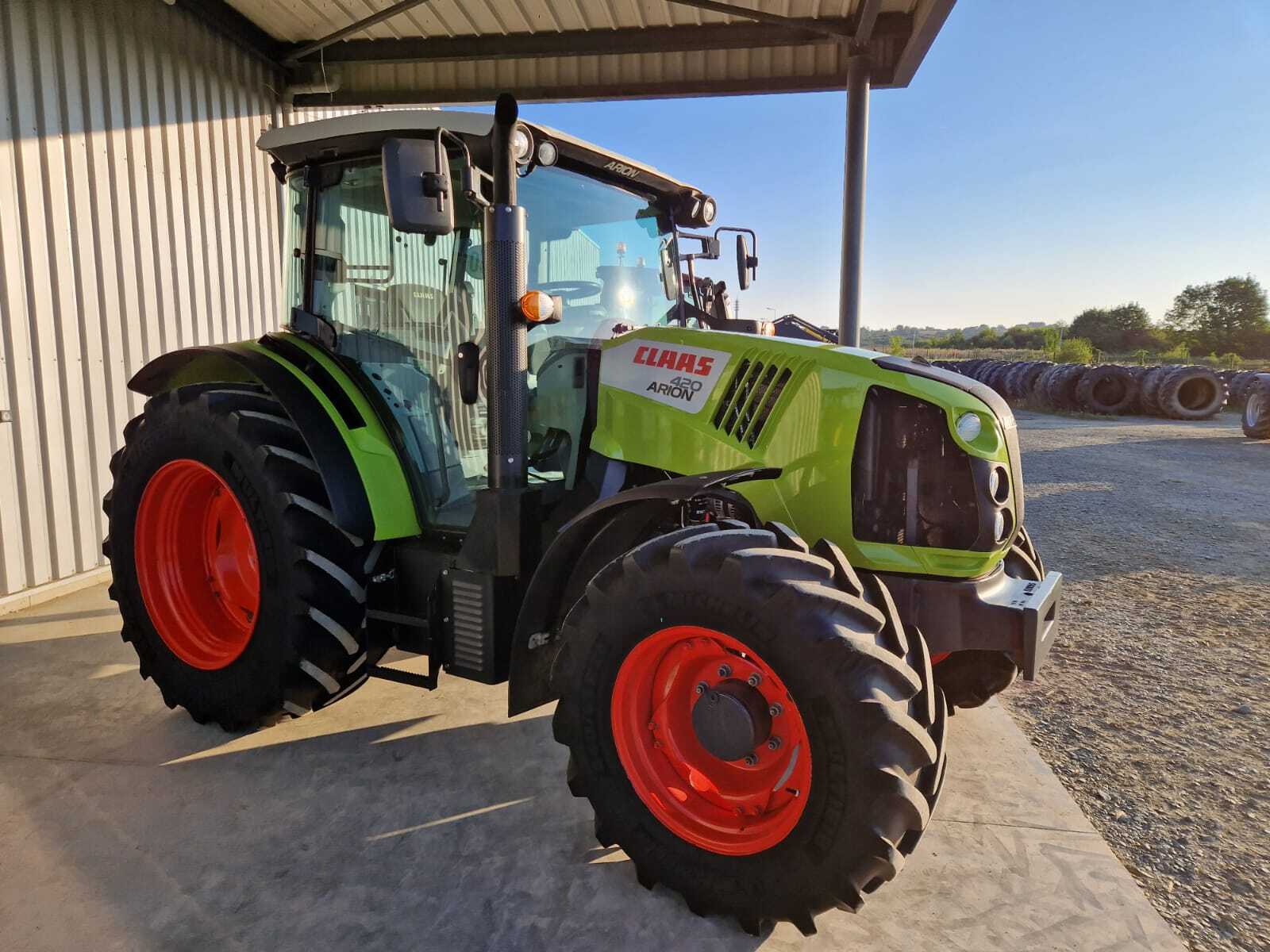 CLAAS ARION 420