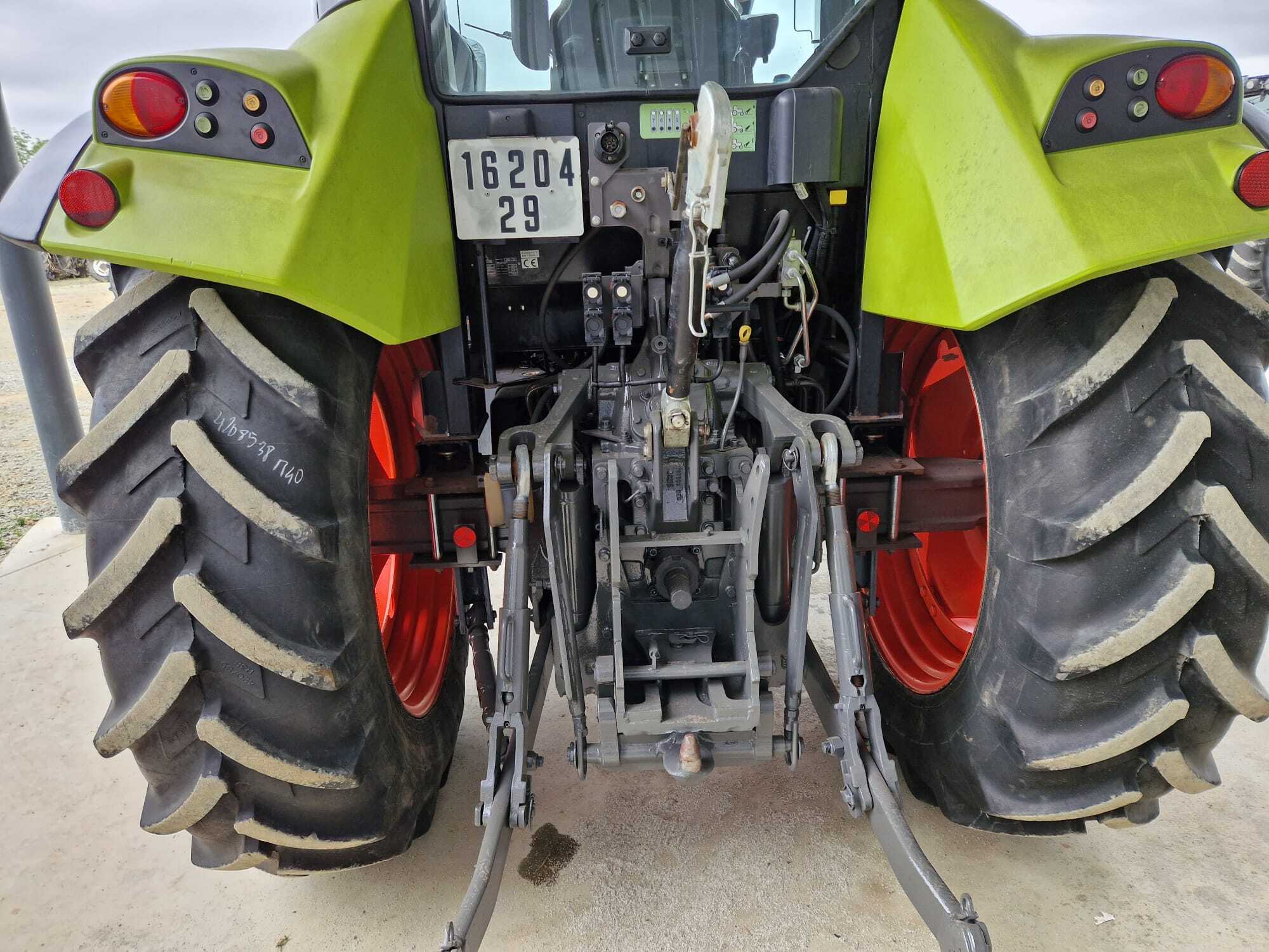 CLAAS ARION 420 CIS