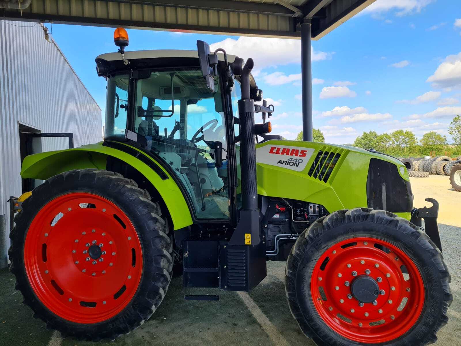 CLAAS ARION 440 CIS