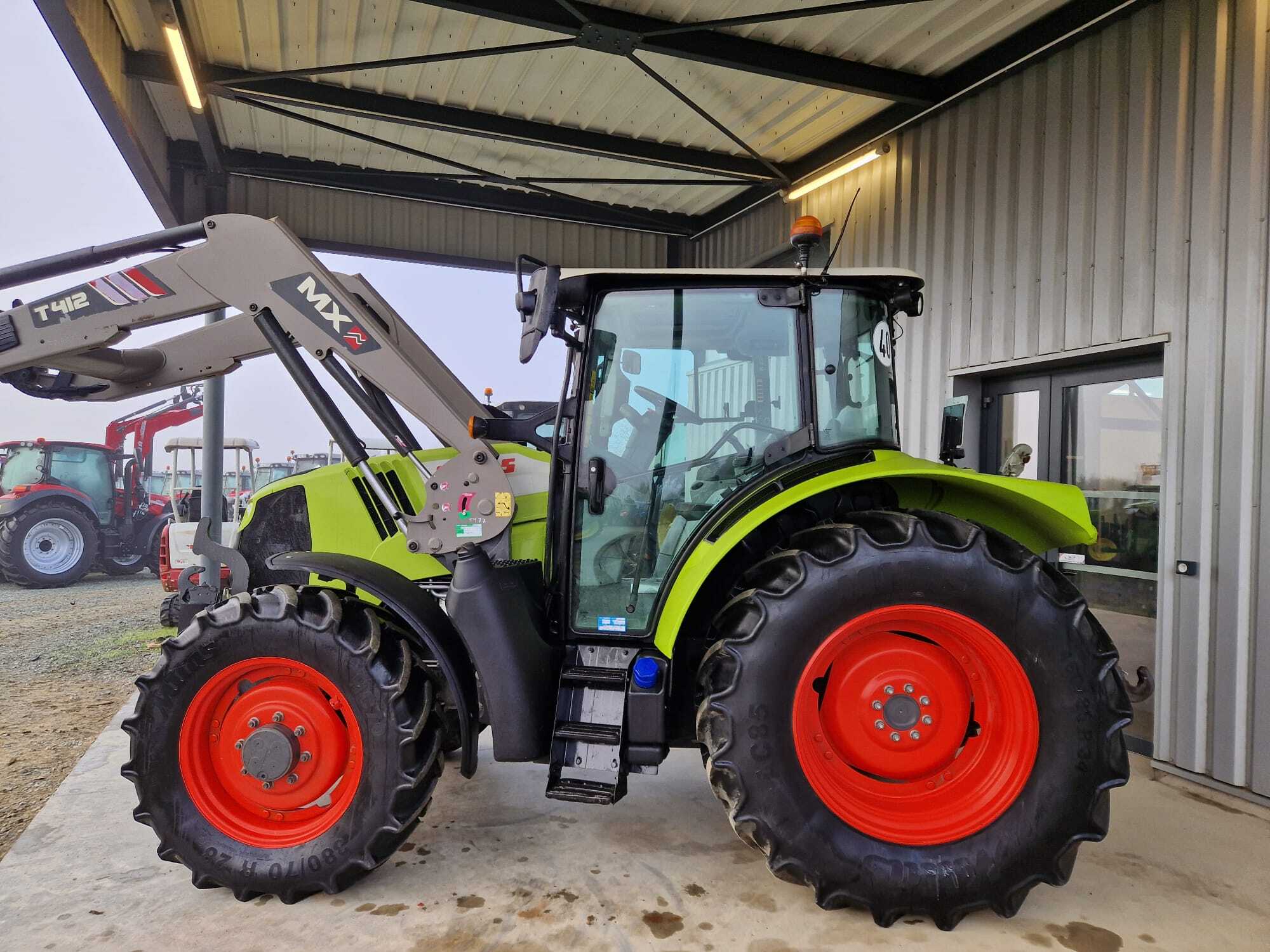 CLAAS ARION 440 CIS