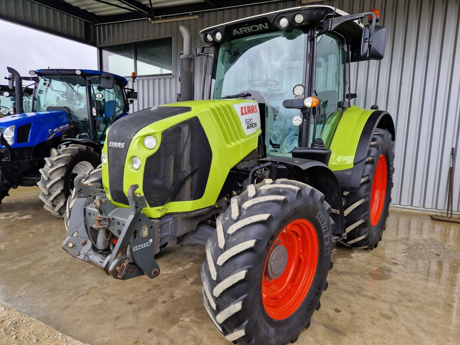 CLAAS ARION 520 CIS