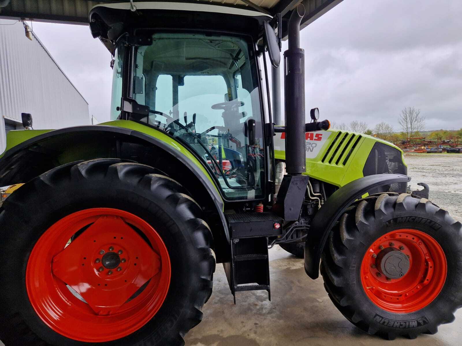 CLAAS ARION 520 CIS