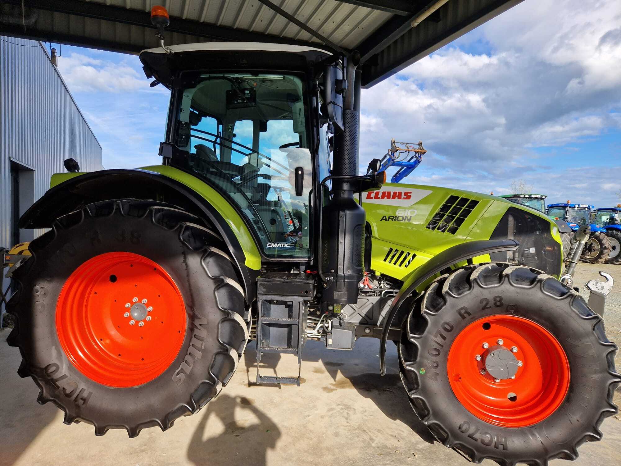 CLAAS ARION 610 CMATIC