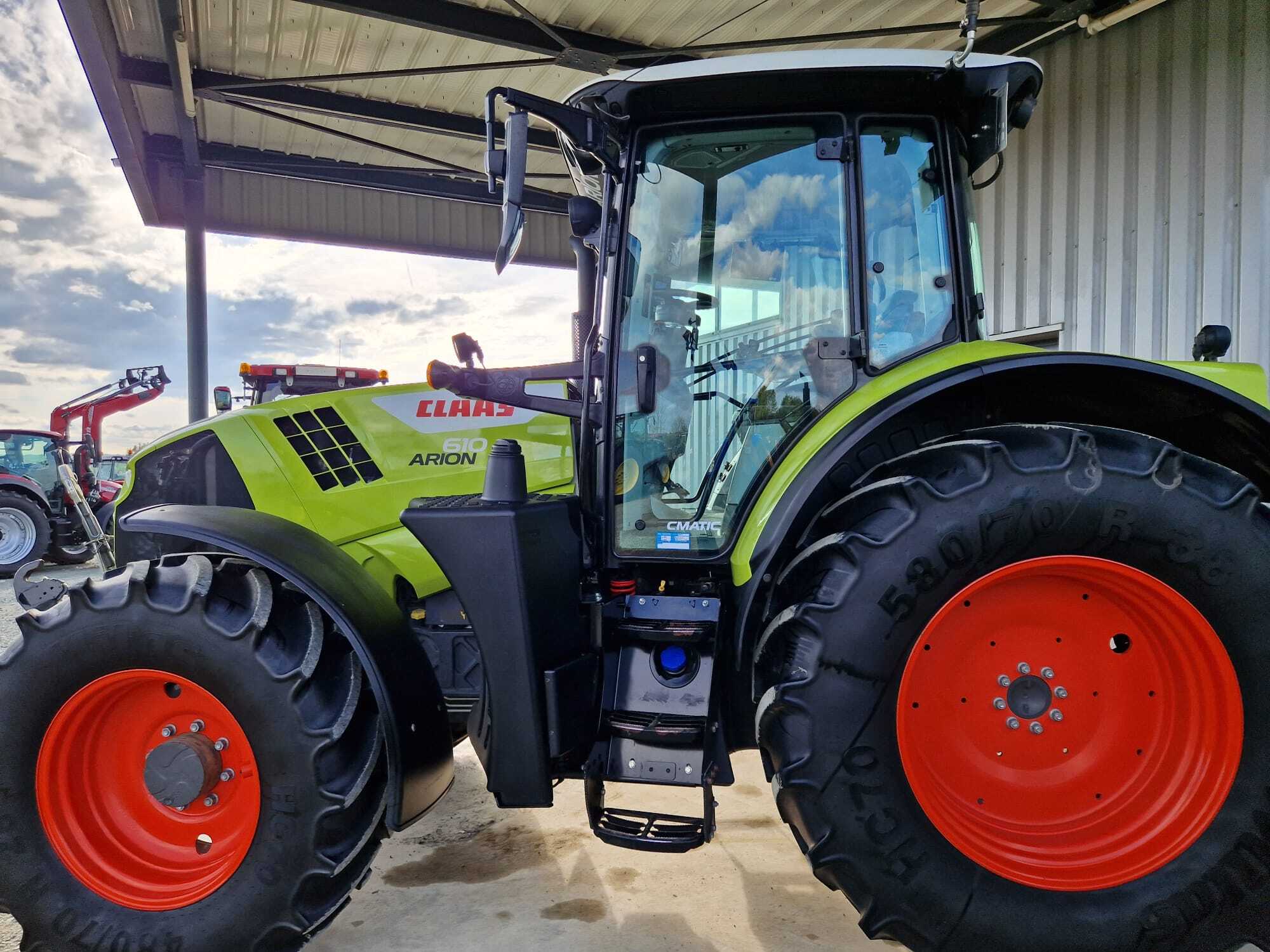 CLAAS ARION 610 CMATIC