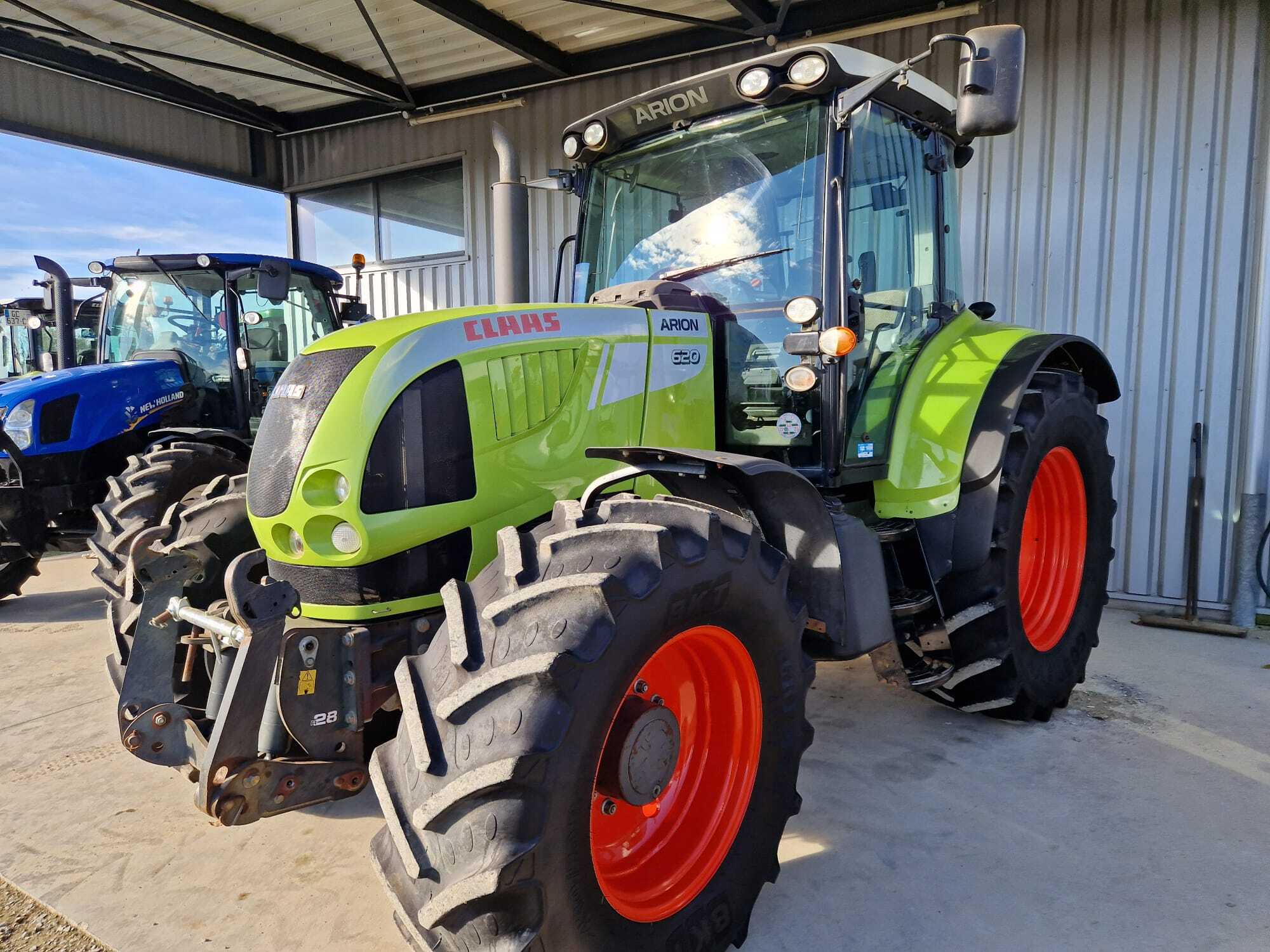 CLAAS ARION 620 CEBIS