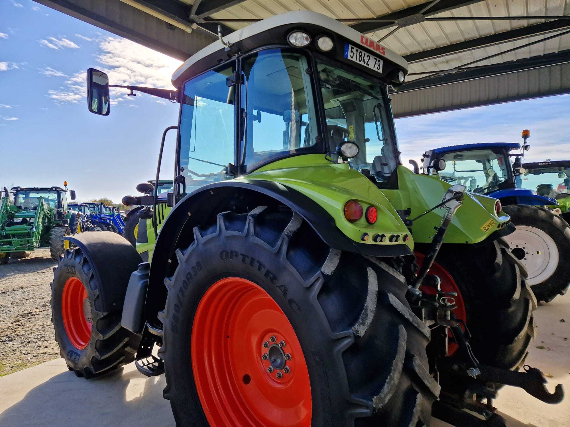 CLAAS ARION 620 CEBIS