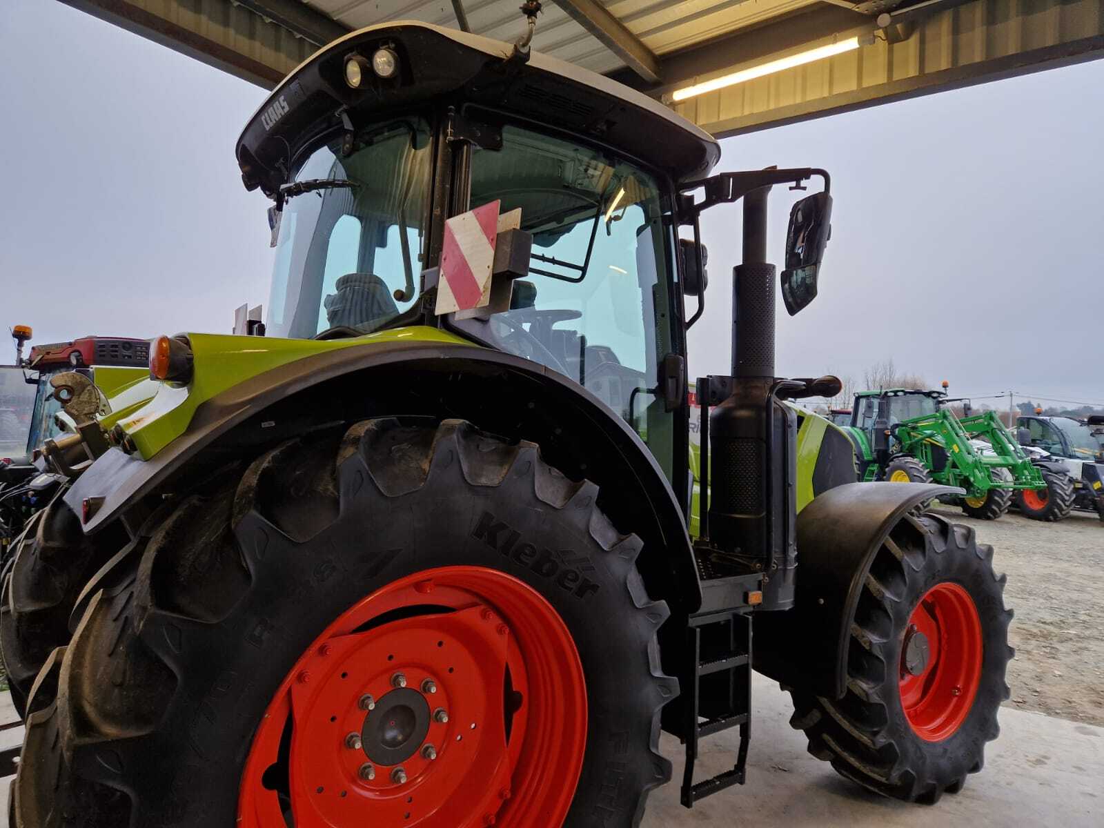 CLAAS ARION 630 CIS