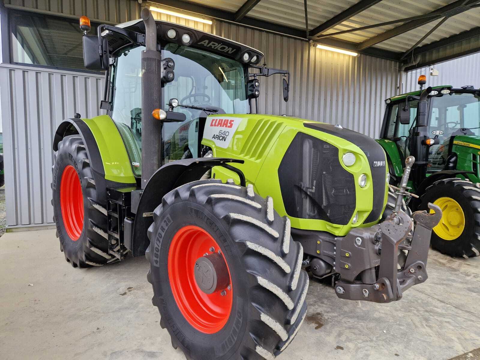 CLAAS ARION 640 CEBIS