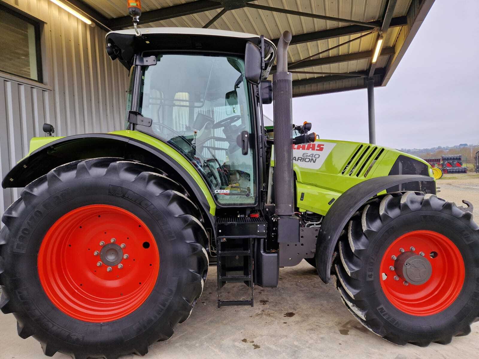 CLAAS ARION 640 CEBIS