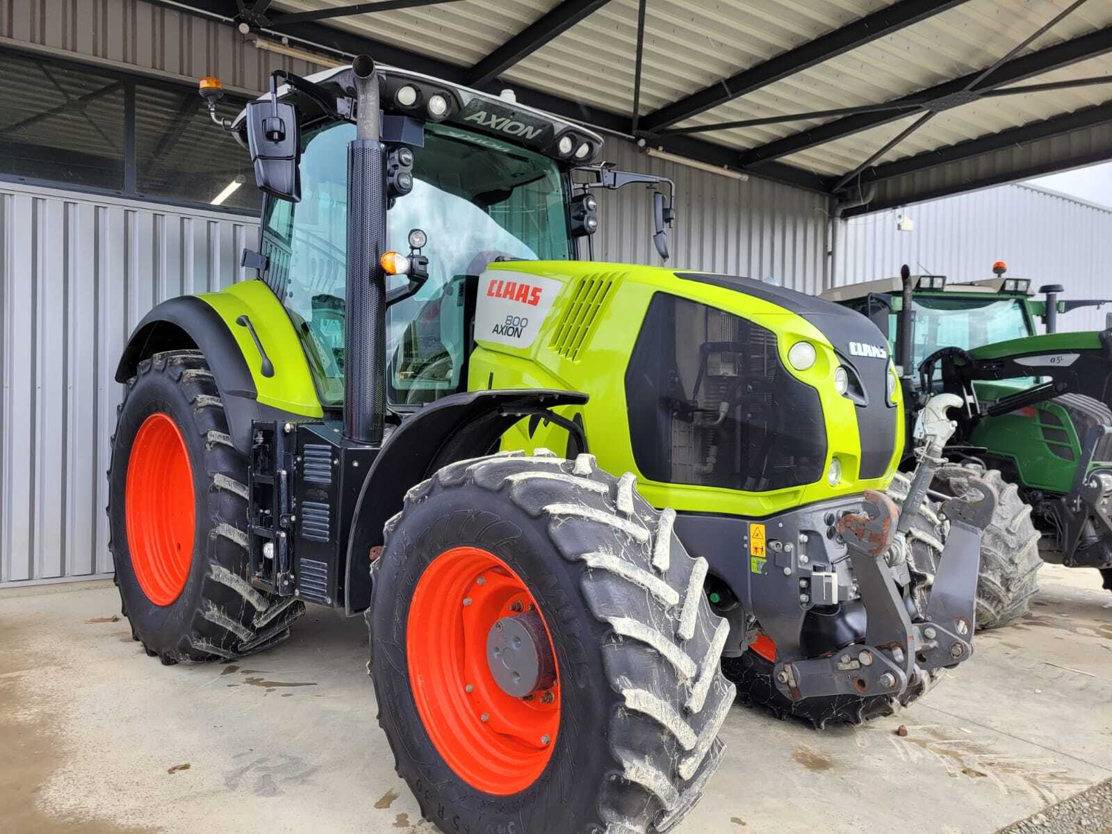 CLAAS AXION 800 CIS