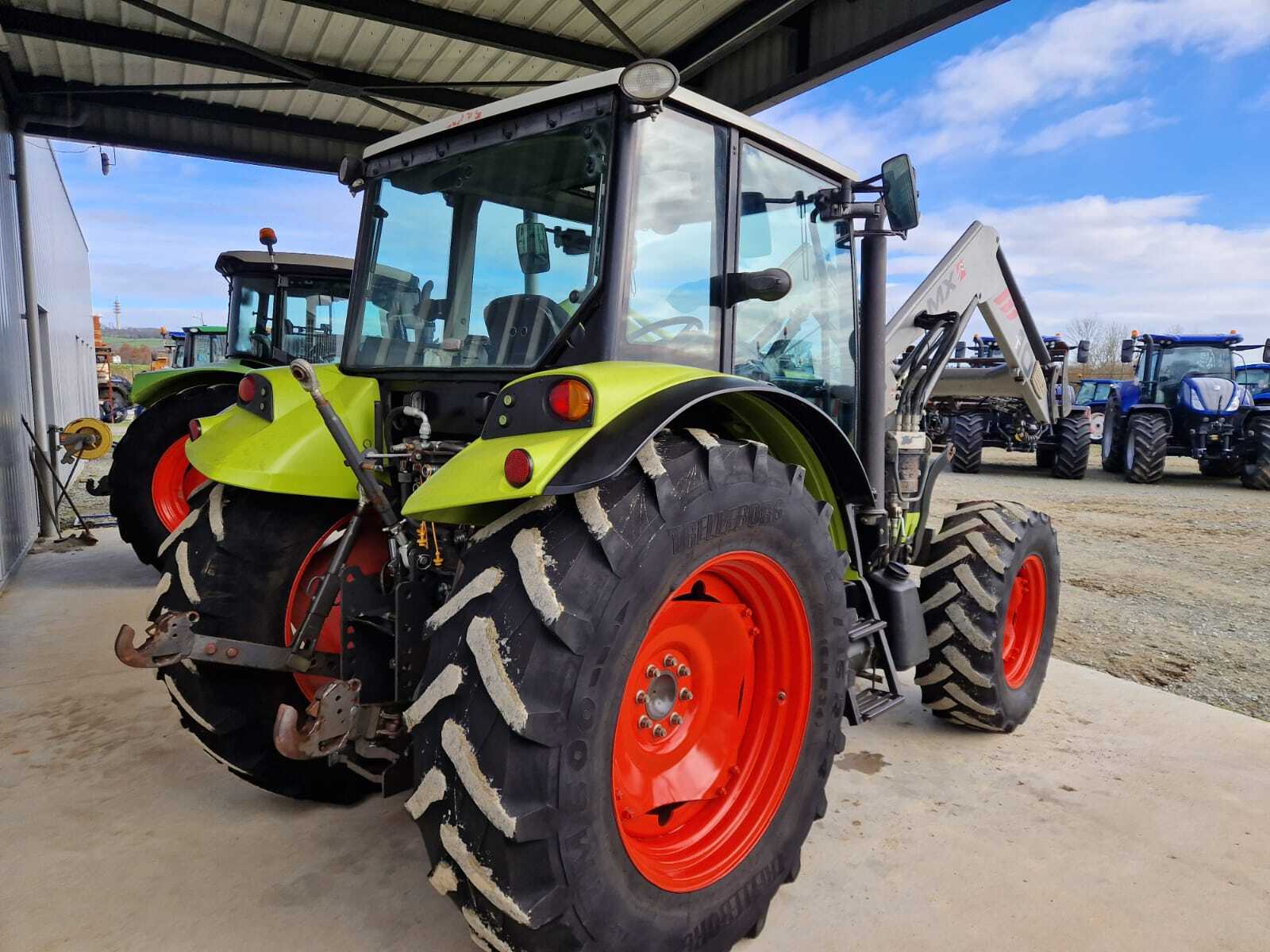 CLAAS AXOS 320 CX