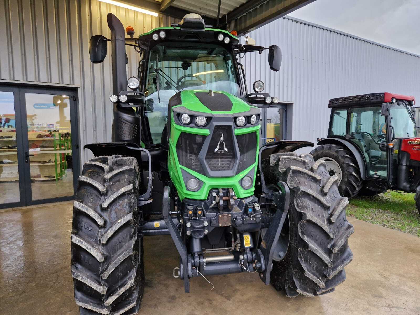 DEUTZ AGROTRON 6165.4 TTV