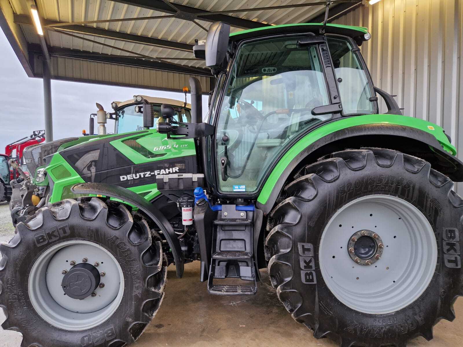 DEUTZ AGROTRON 6165.4 TTV