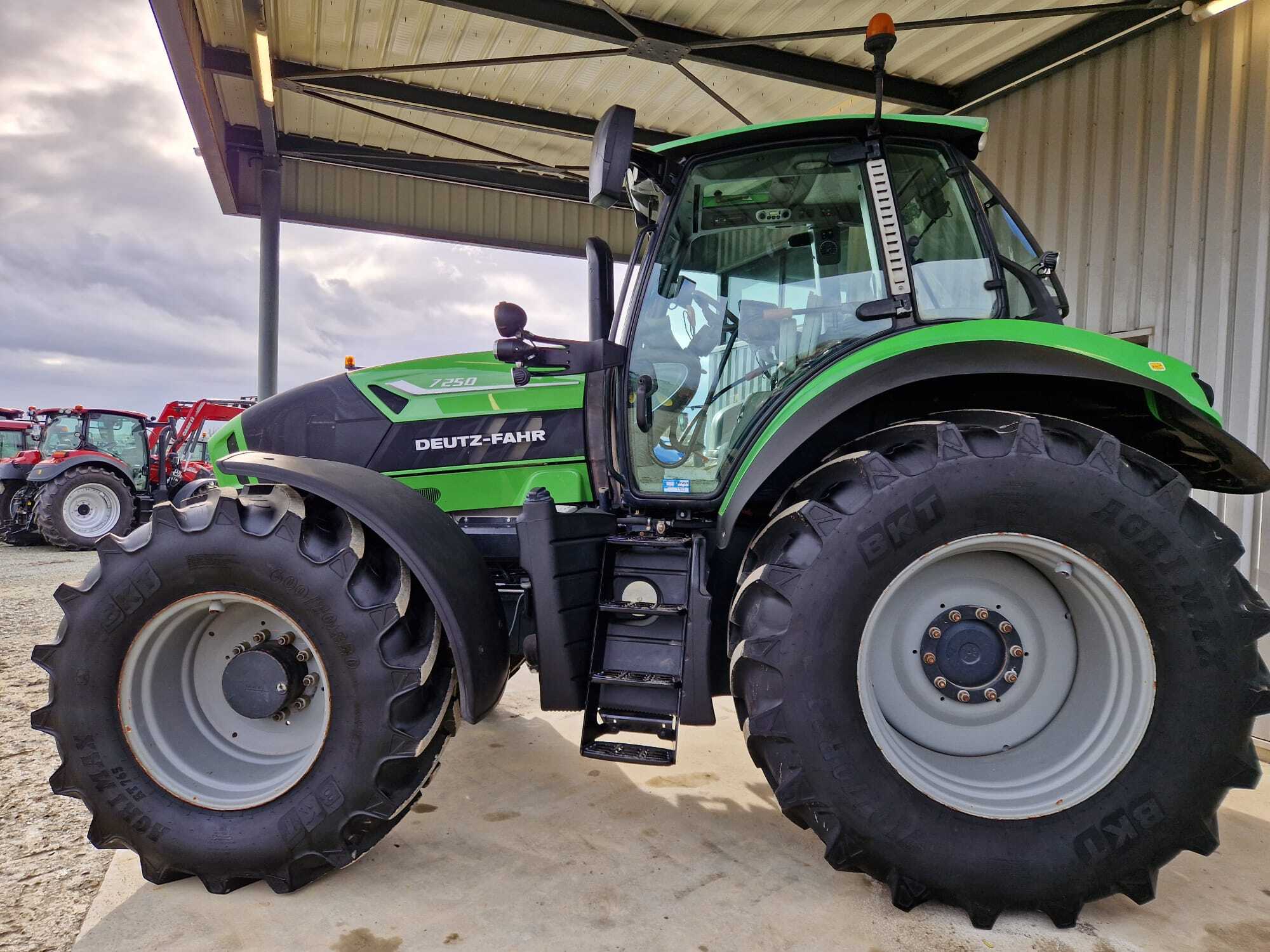 DEUTZ AGROTRON 7250 TTV