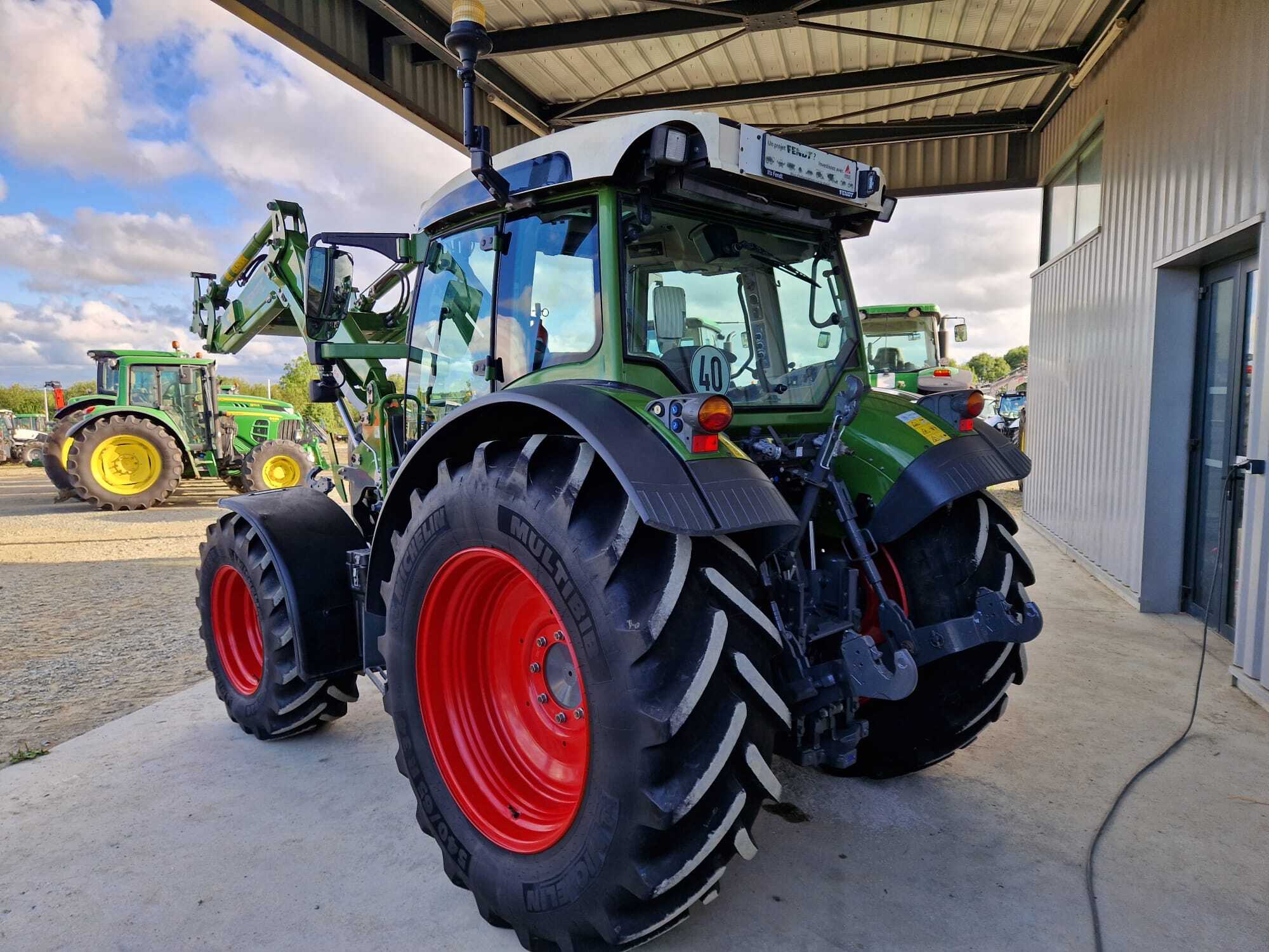 FENDT 211 VARIO TMS