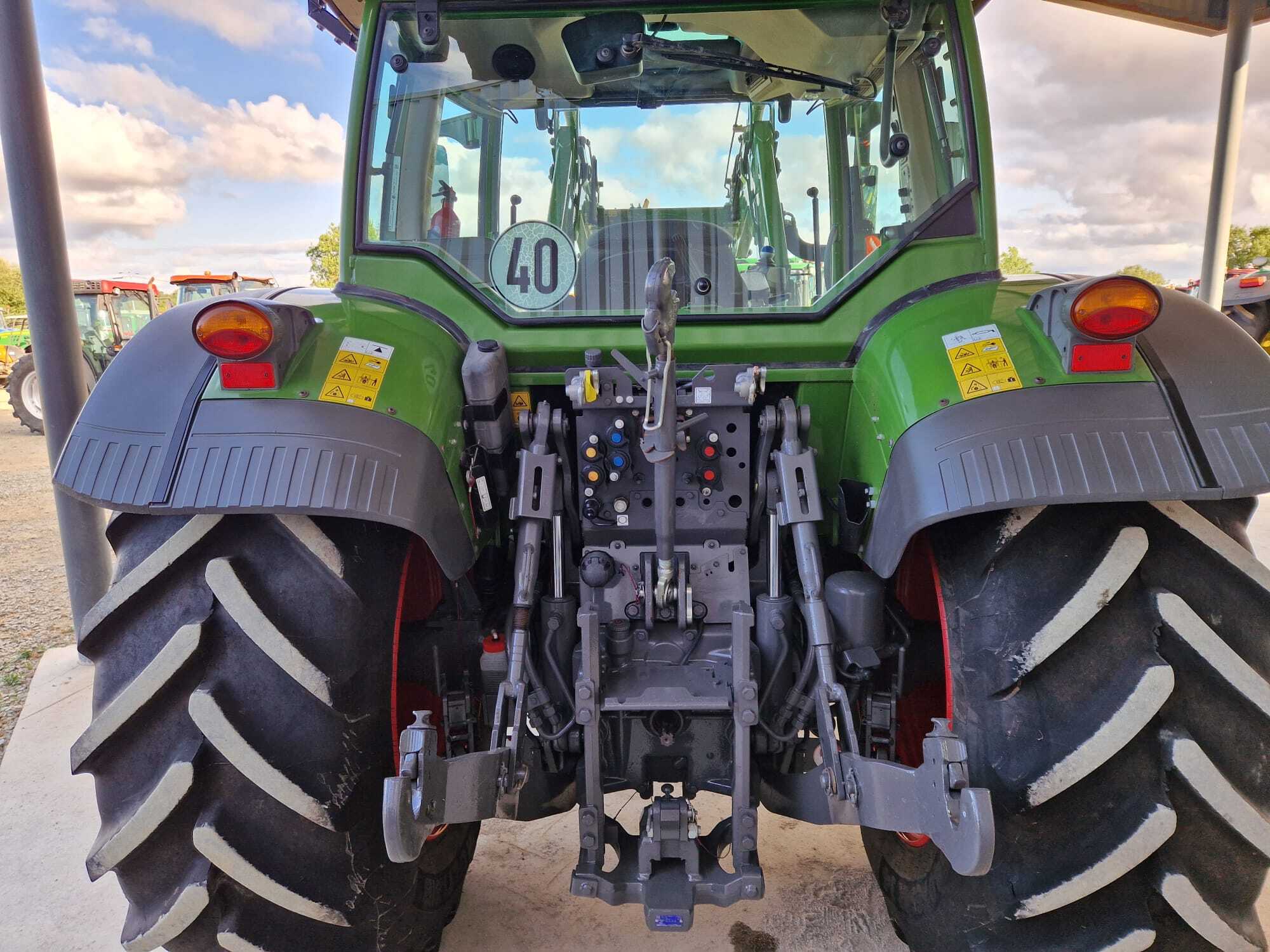 FENDT 211 VARIO TMS