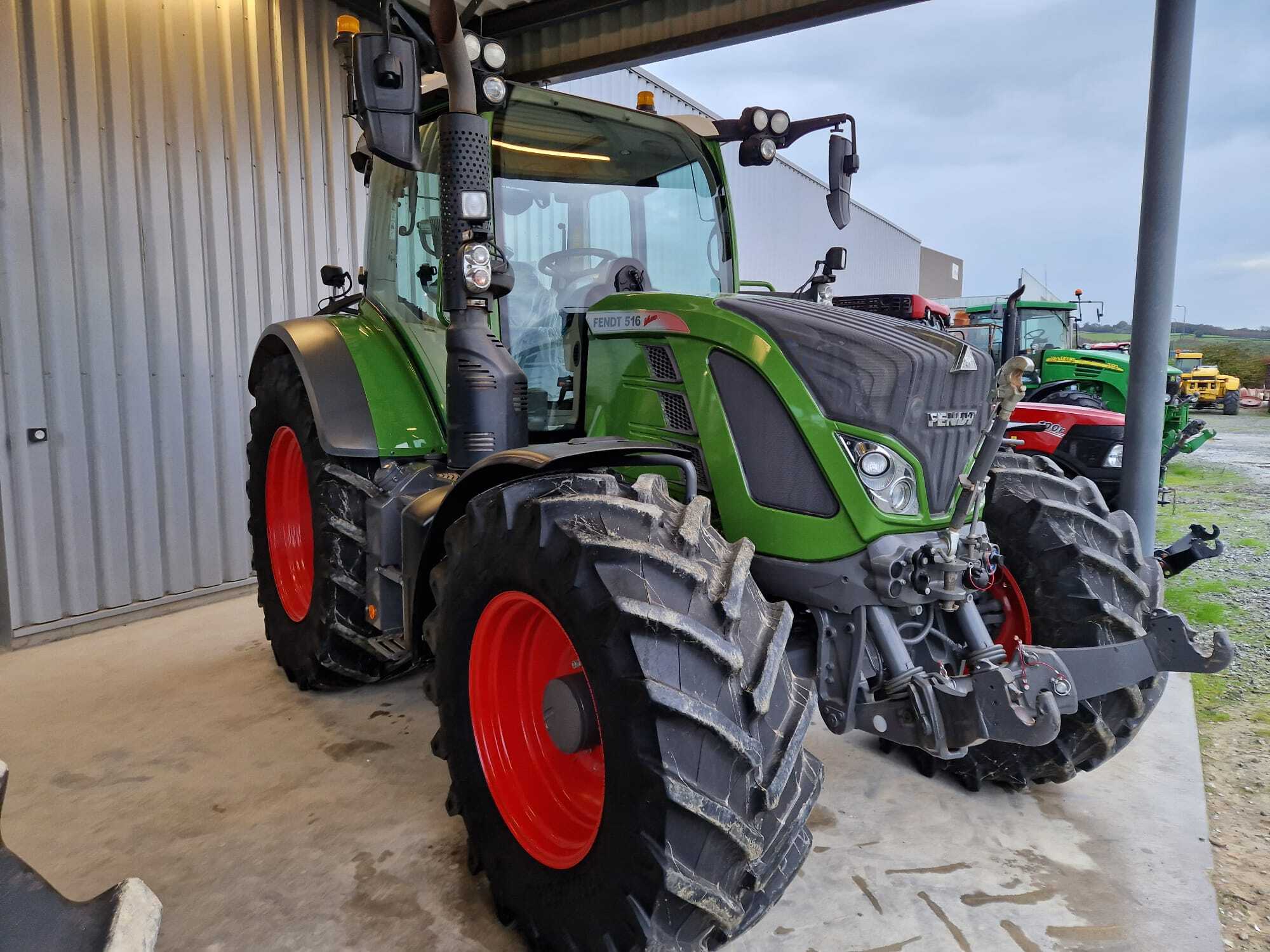 FENDT 516 PROFI PLUS