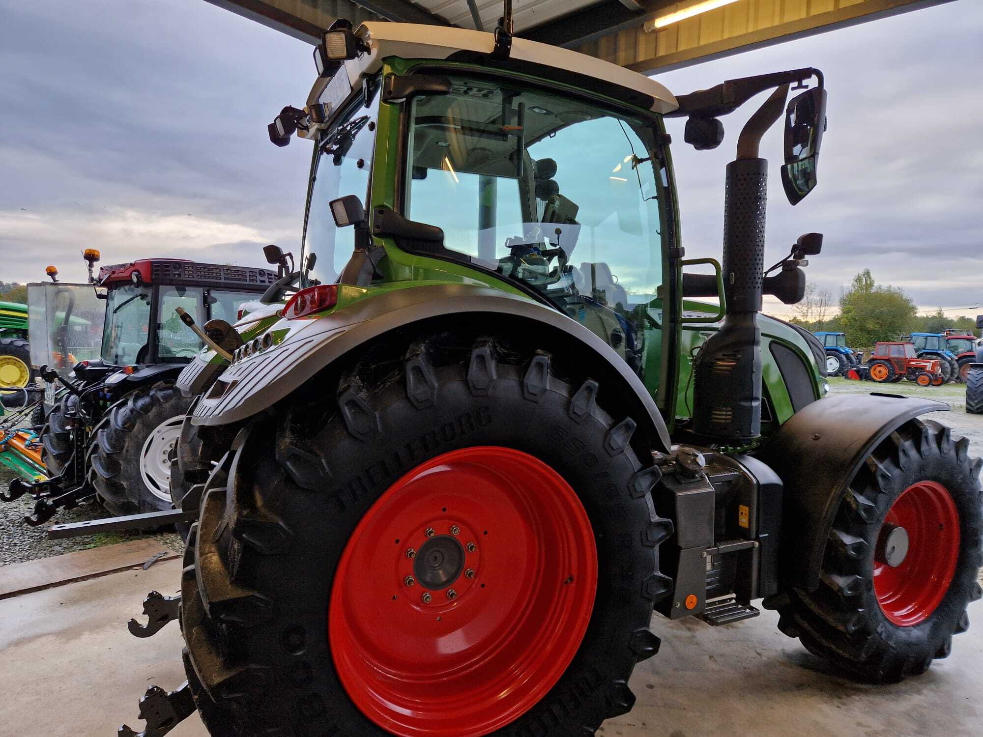 FENDT 516 PROFI PLUS