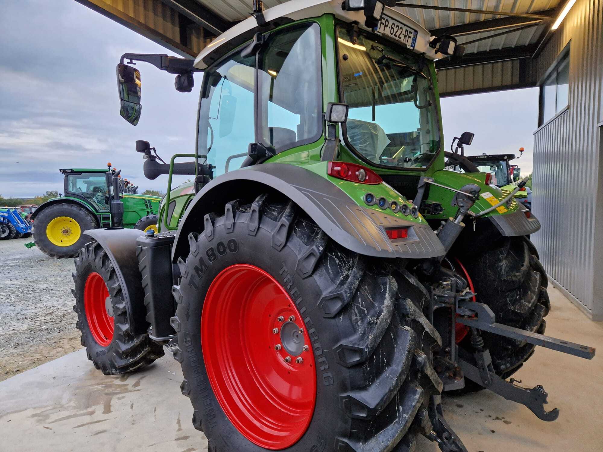 FENDT 516 PROFI PLUS