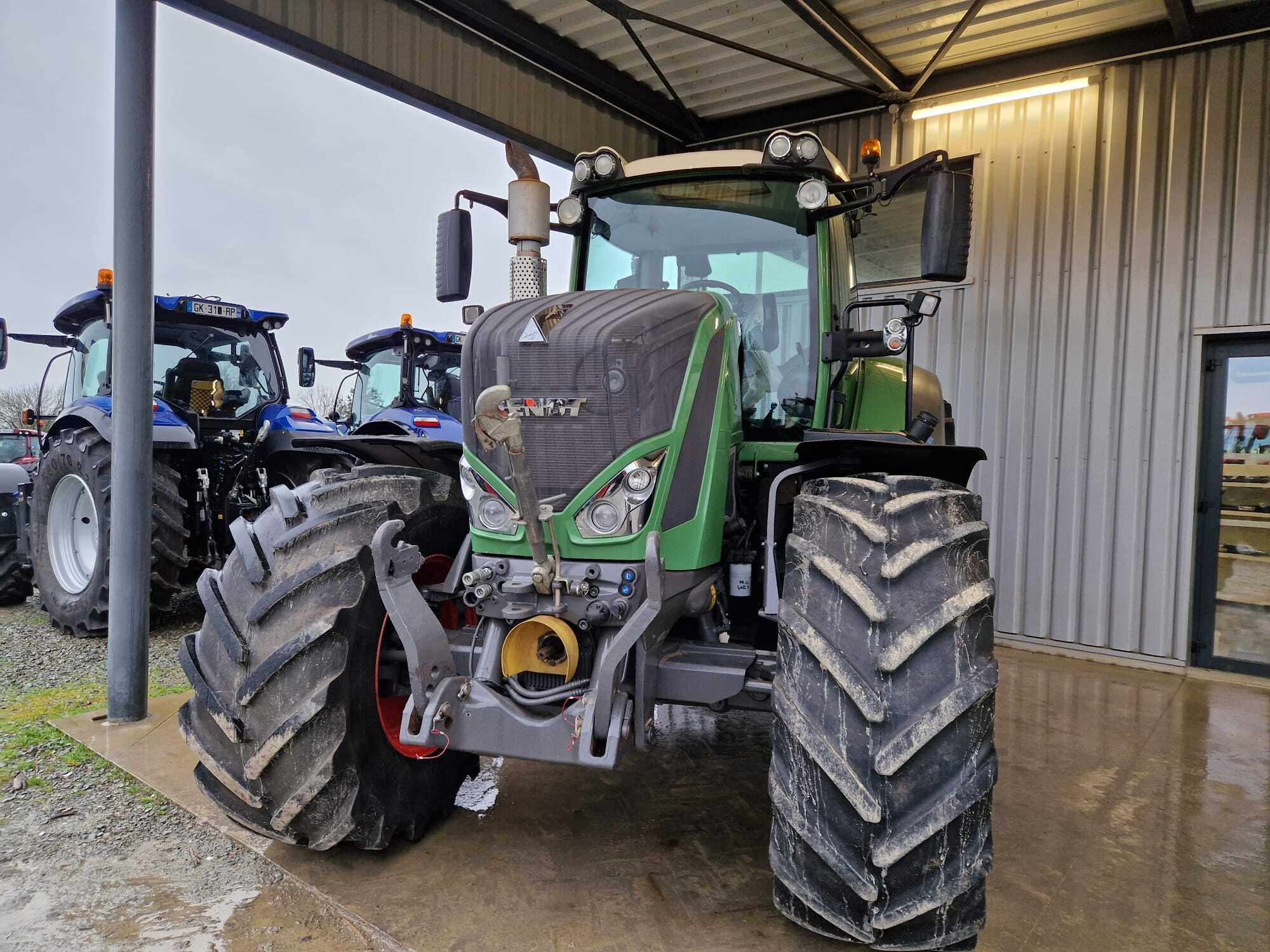 FENDT 822 PROFI-PLUS