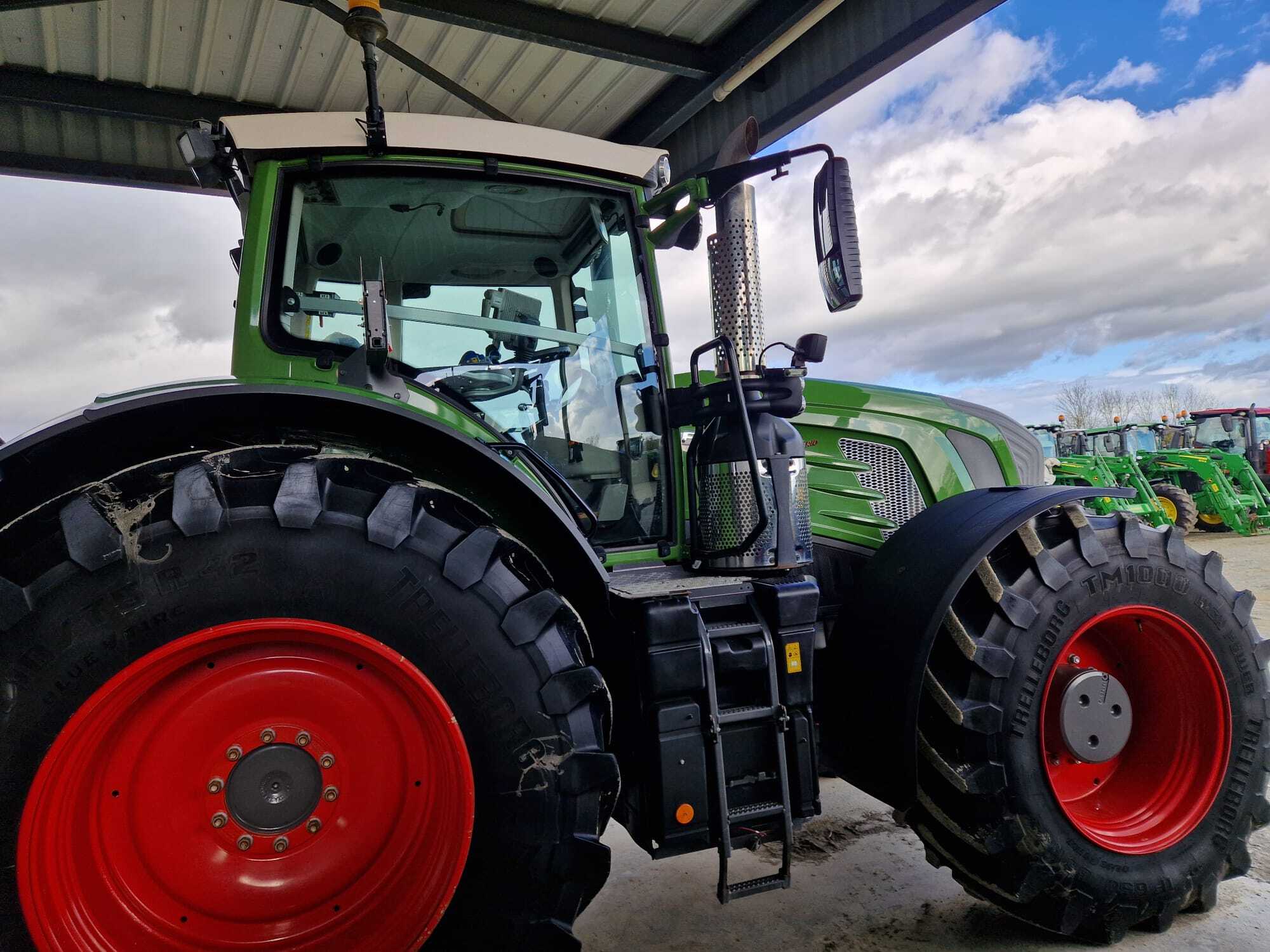 FENDT 927 PROFI+