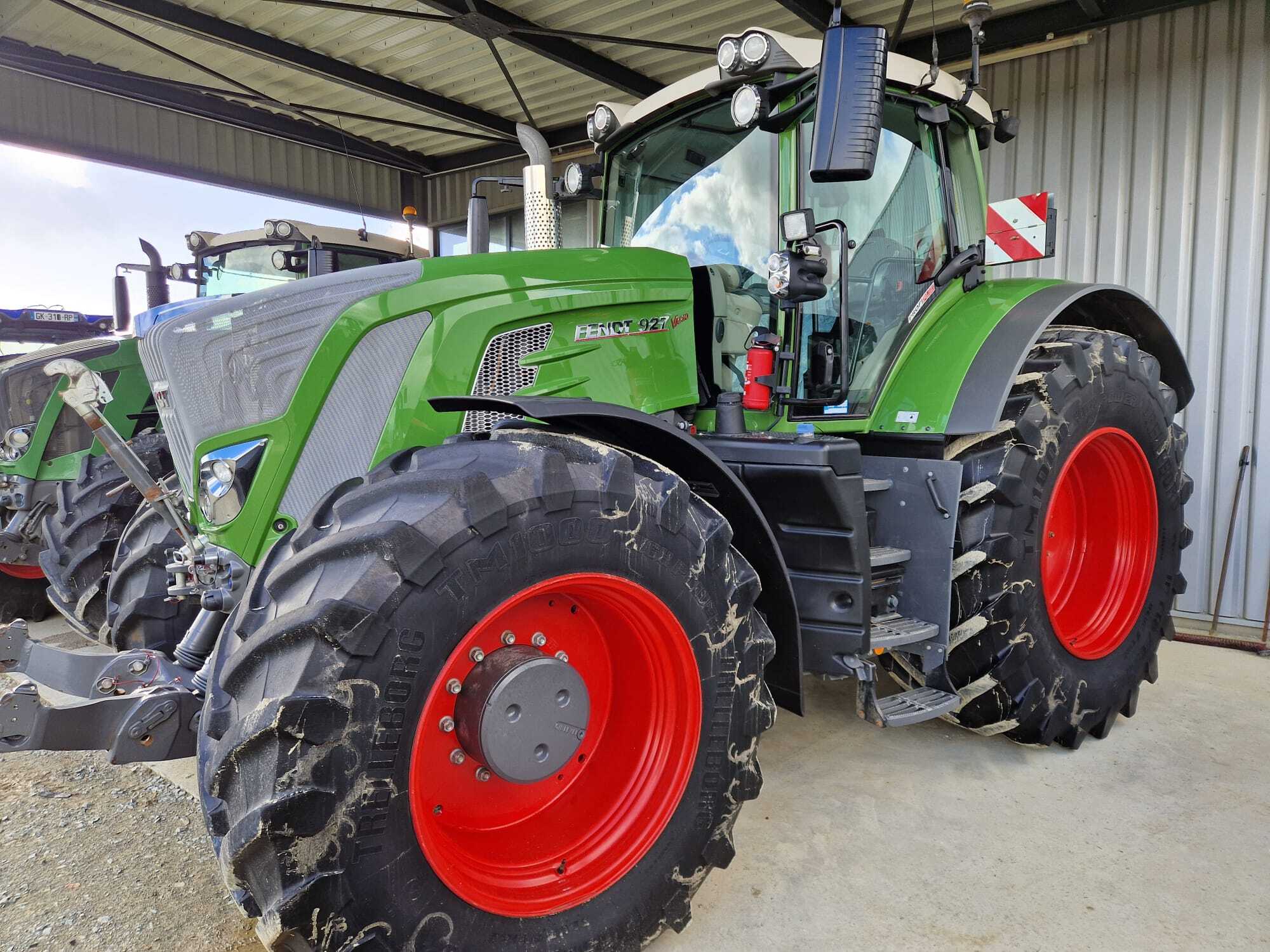 FENDT 927 PROFI+