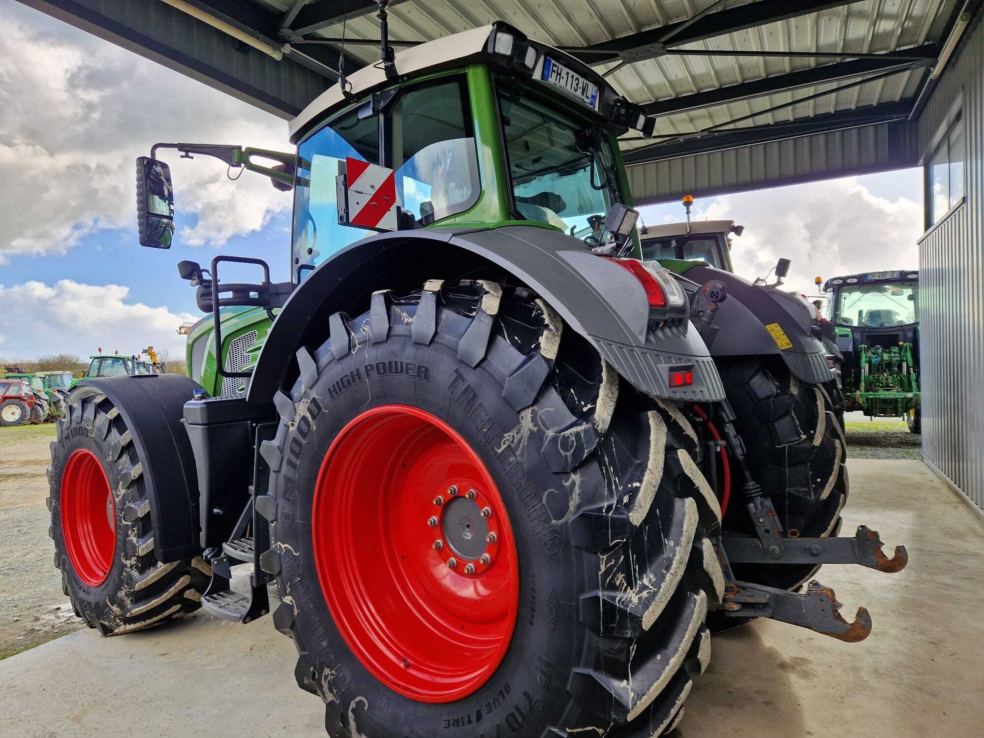 FENDT 927 PROFI+