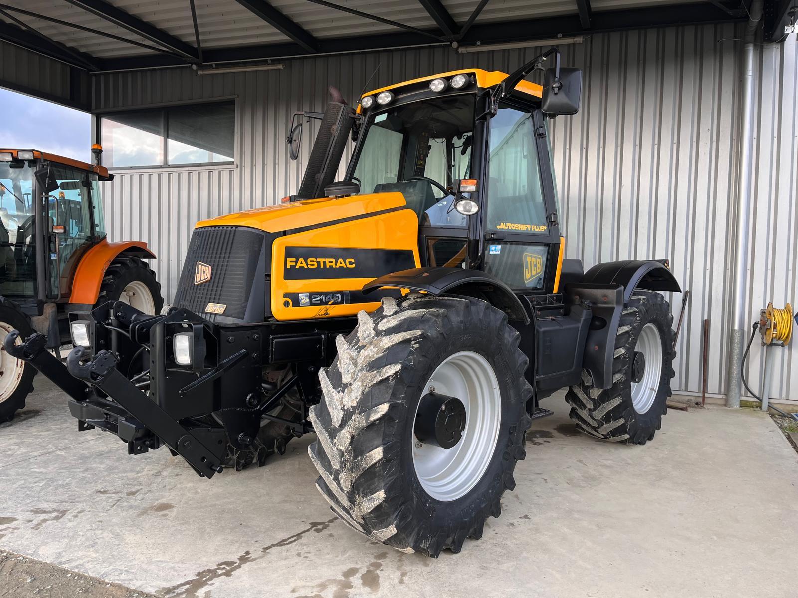 JCB FASTRAC 2140