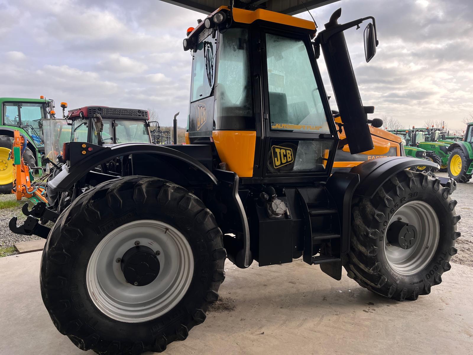 JCB FASTRAC 2140