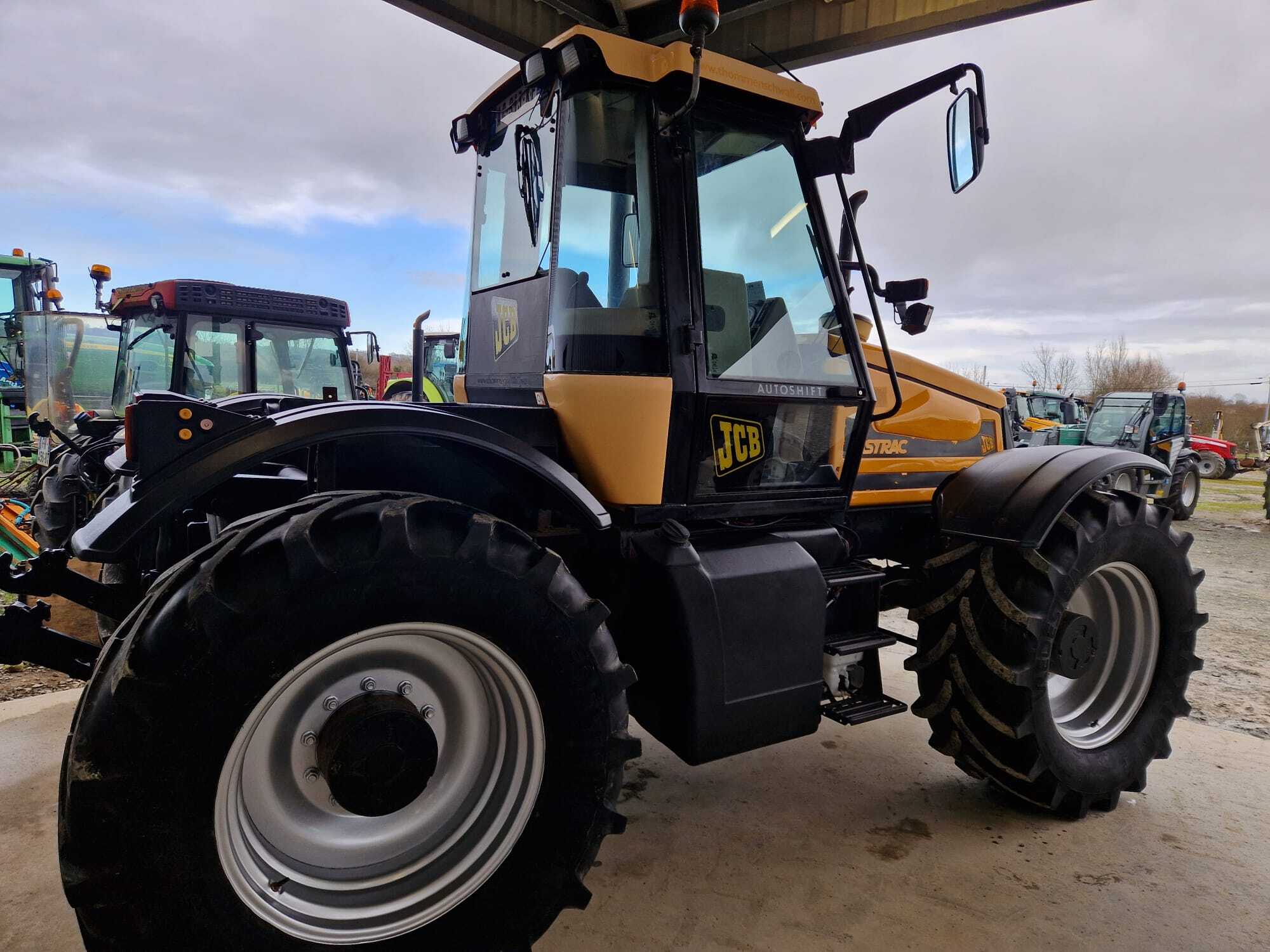 JCB FASTRAC 2150