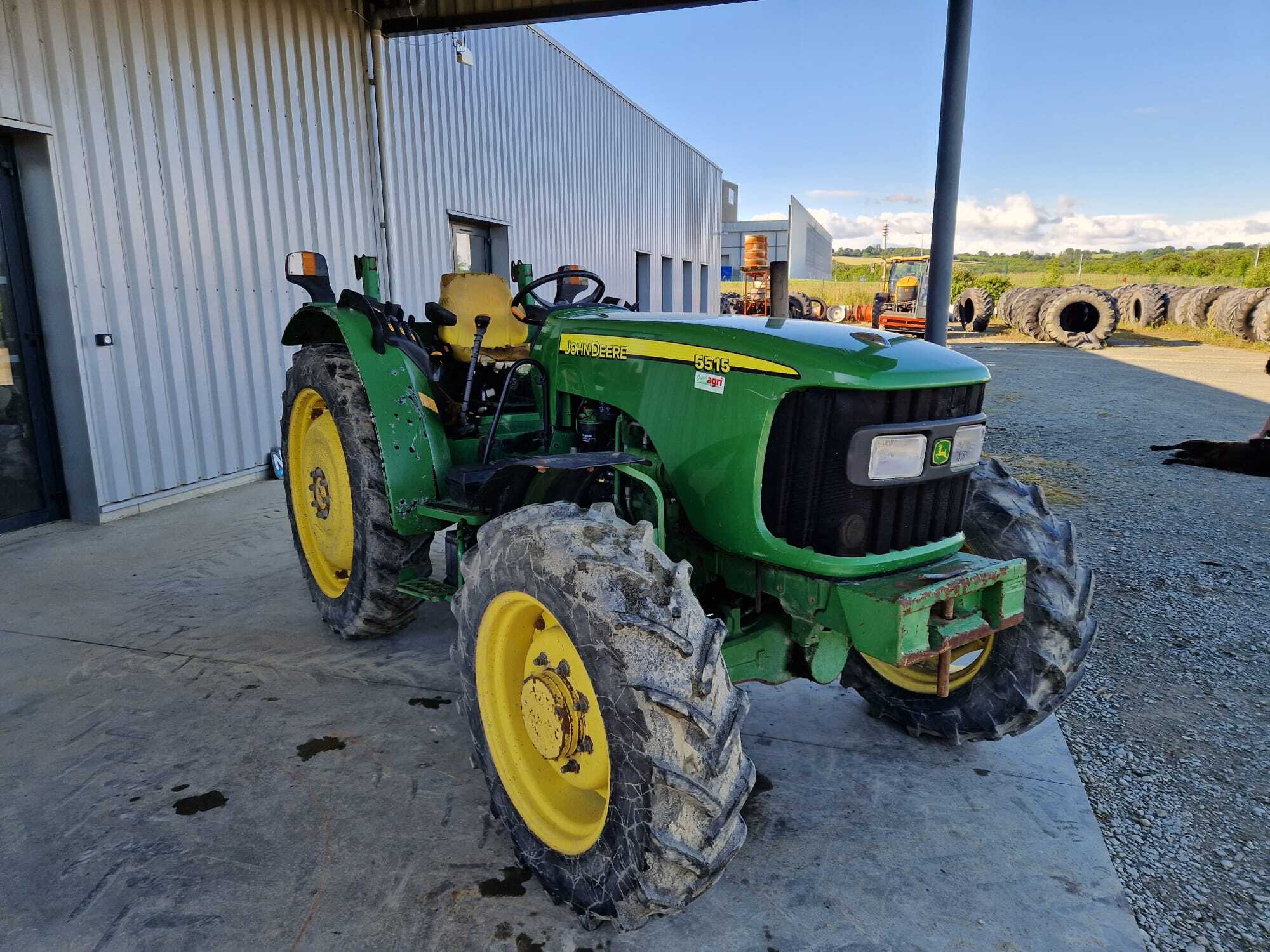 JOHN DEERE 5515