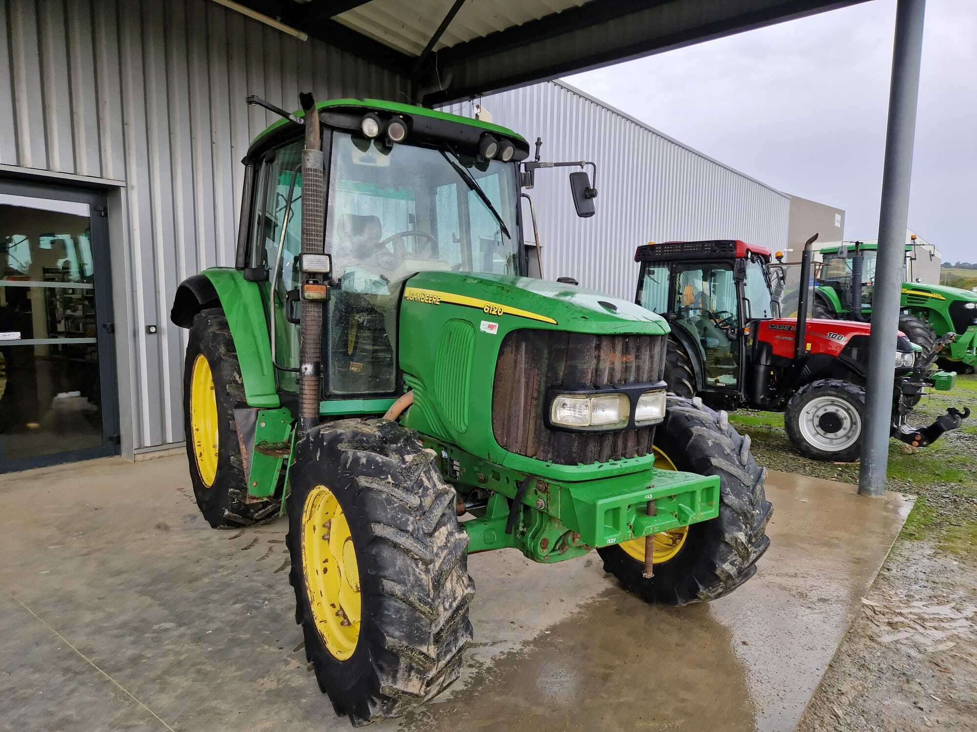 JOHN DEERE 6120 PREMIUM