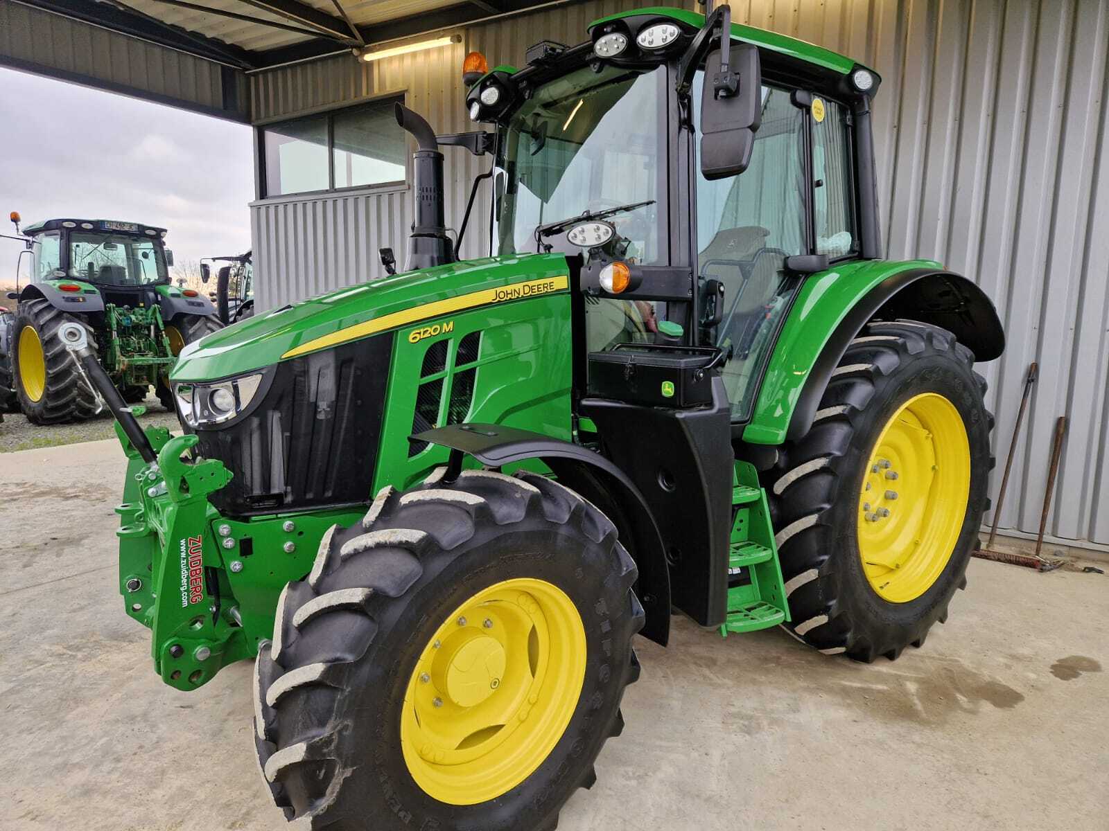 JOHN DEERE 6120M AUTOPOWER