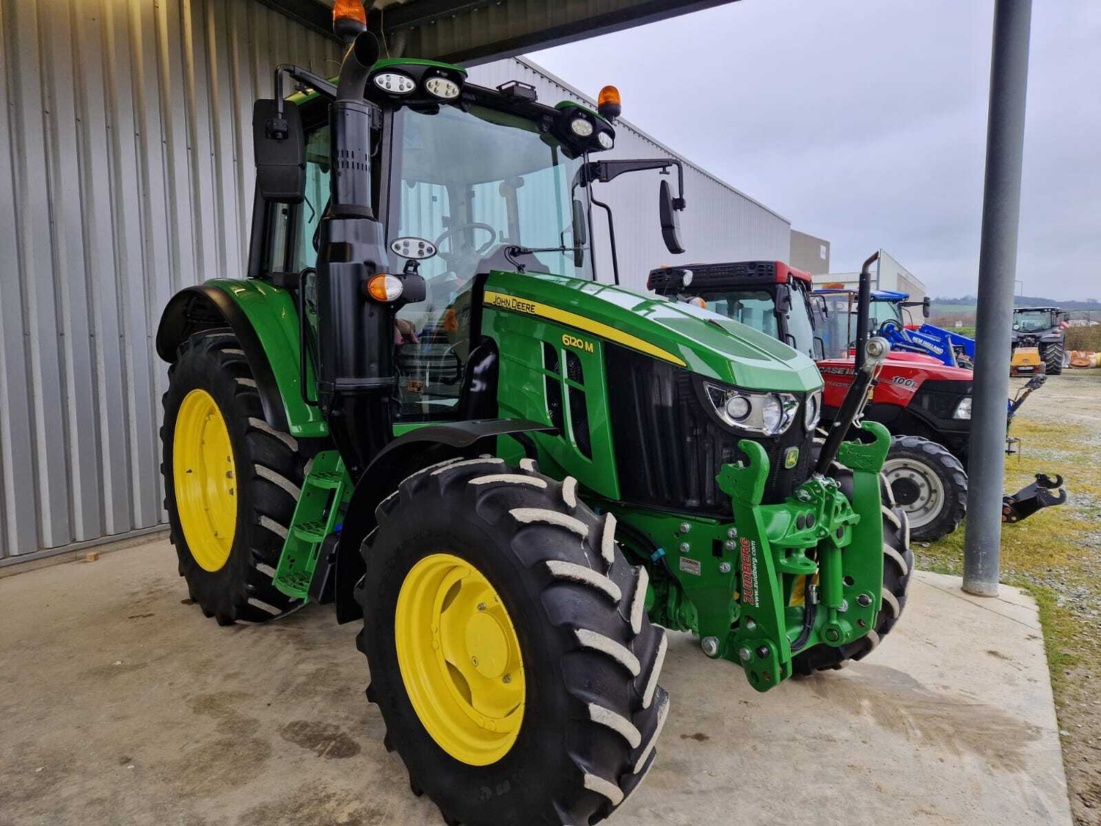 JOHN DEERE 6120M AUTOPOWER