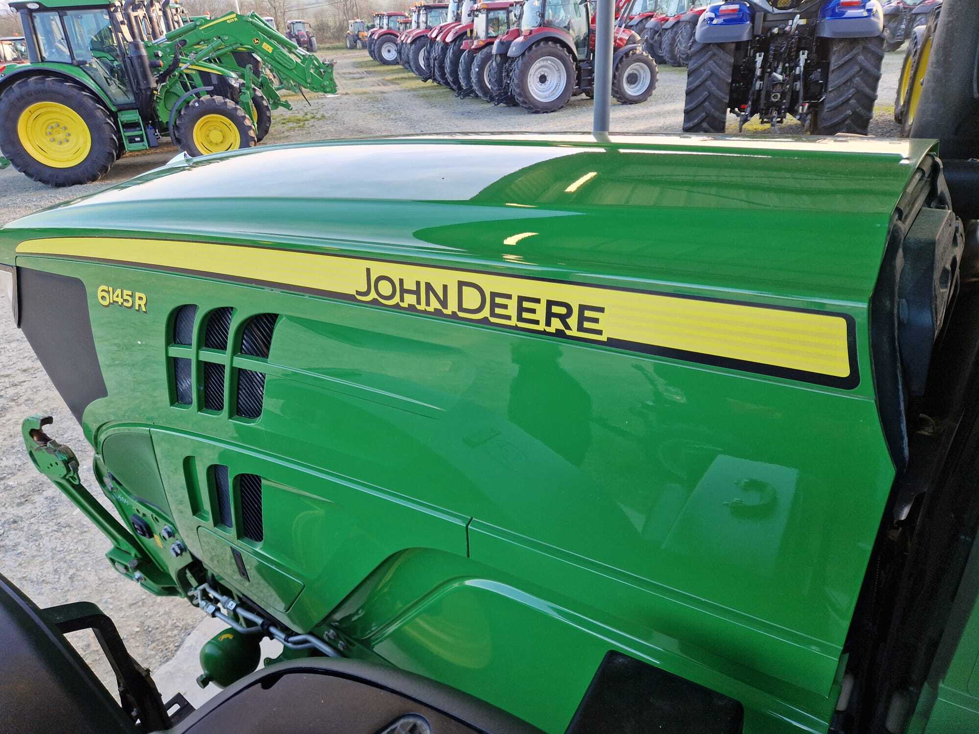 JOHN DEERE 6145R