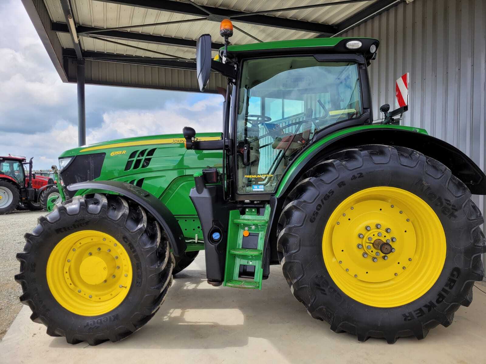 JOHN DEERE 6155R