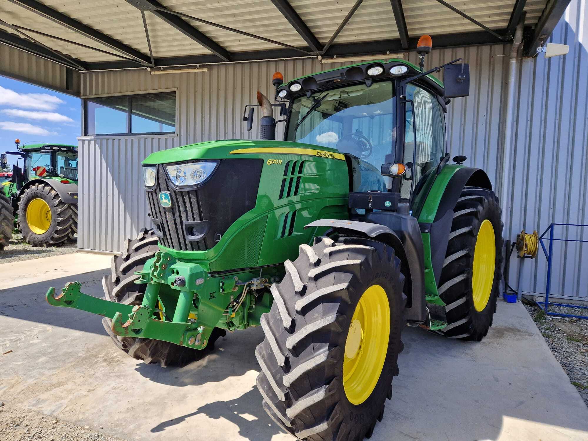 JOHN DEERE 6170R AP